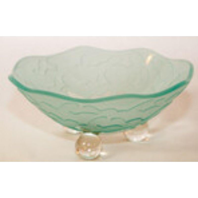 1980s SALVATORE POLIZZI Molded Art Etched Glass Wave Footed Bowl Signed For Sale 6