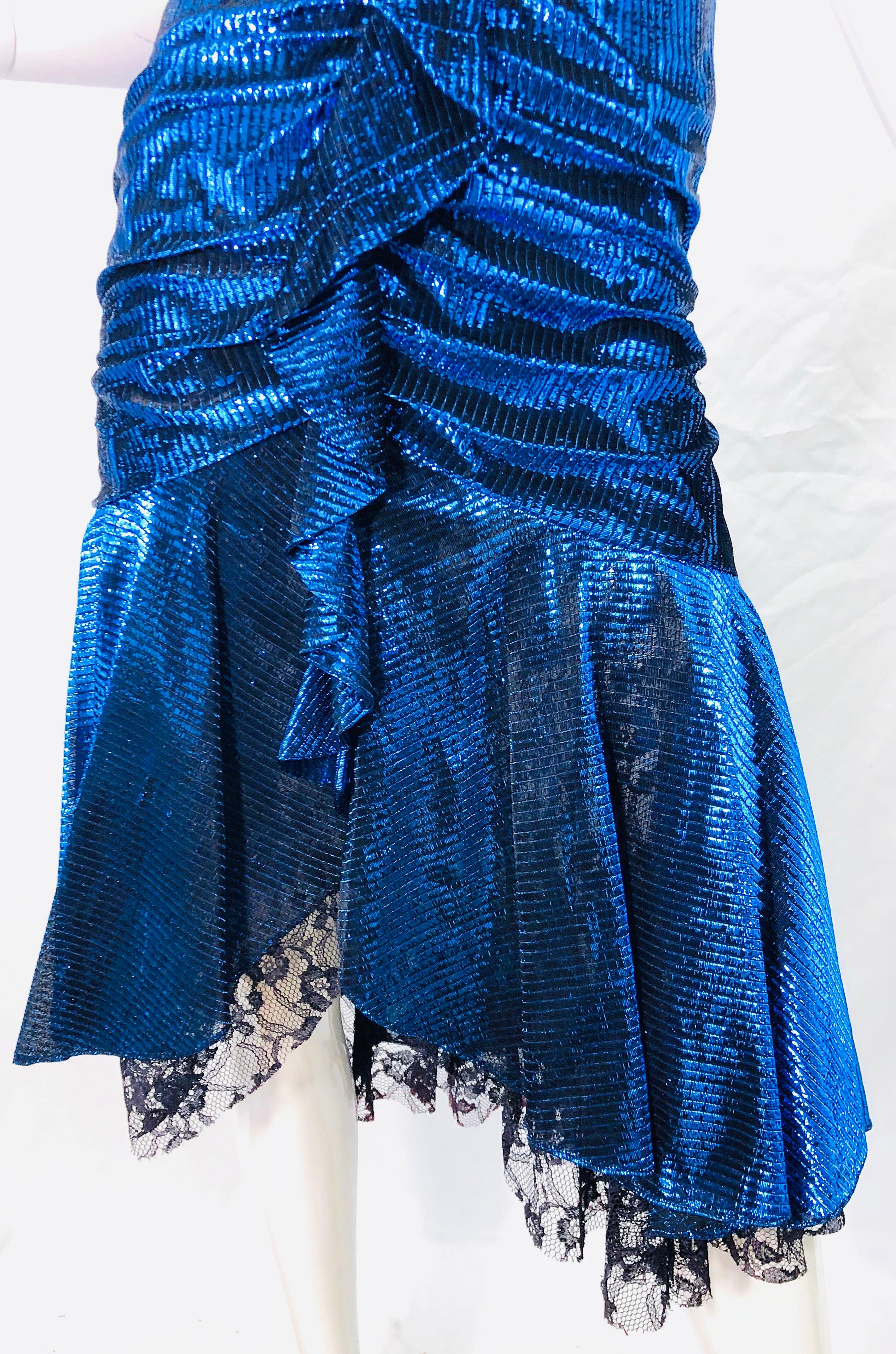 Vestido 80s Vintage Samir Azul Eléctrico Lurex + Encaje Negro Dobladillo Pañuelo en venta 2