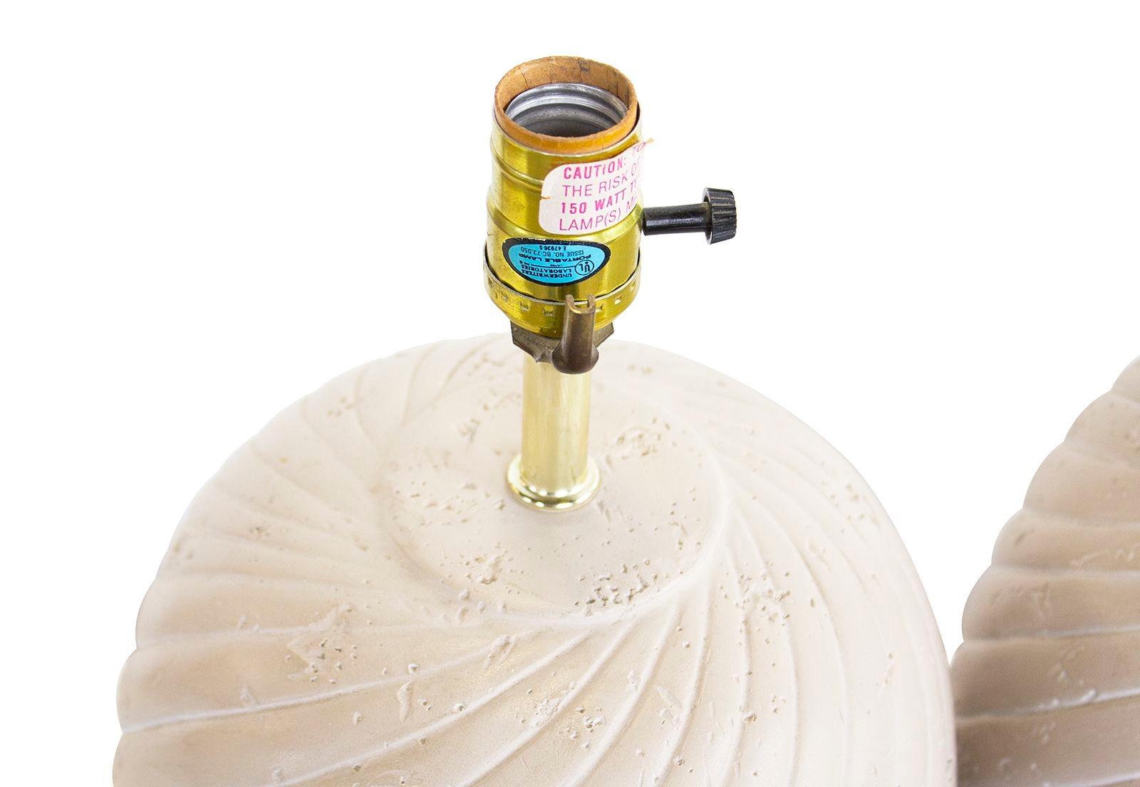 Lampade da tavolo in ceramica a volute di sabbia degli anni '80 in vendita 2