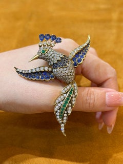 1980s Sapphire Diamond Emerald Bird Brooch in 18k Gold