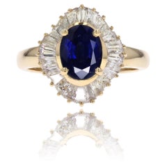 1980s Sapphire Trapeze Cut Diamonds 18 Karat Yellow Gold Ring