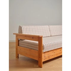 1980s Scandinavian Modern Pine Daybed-Sofa