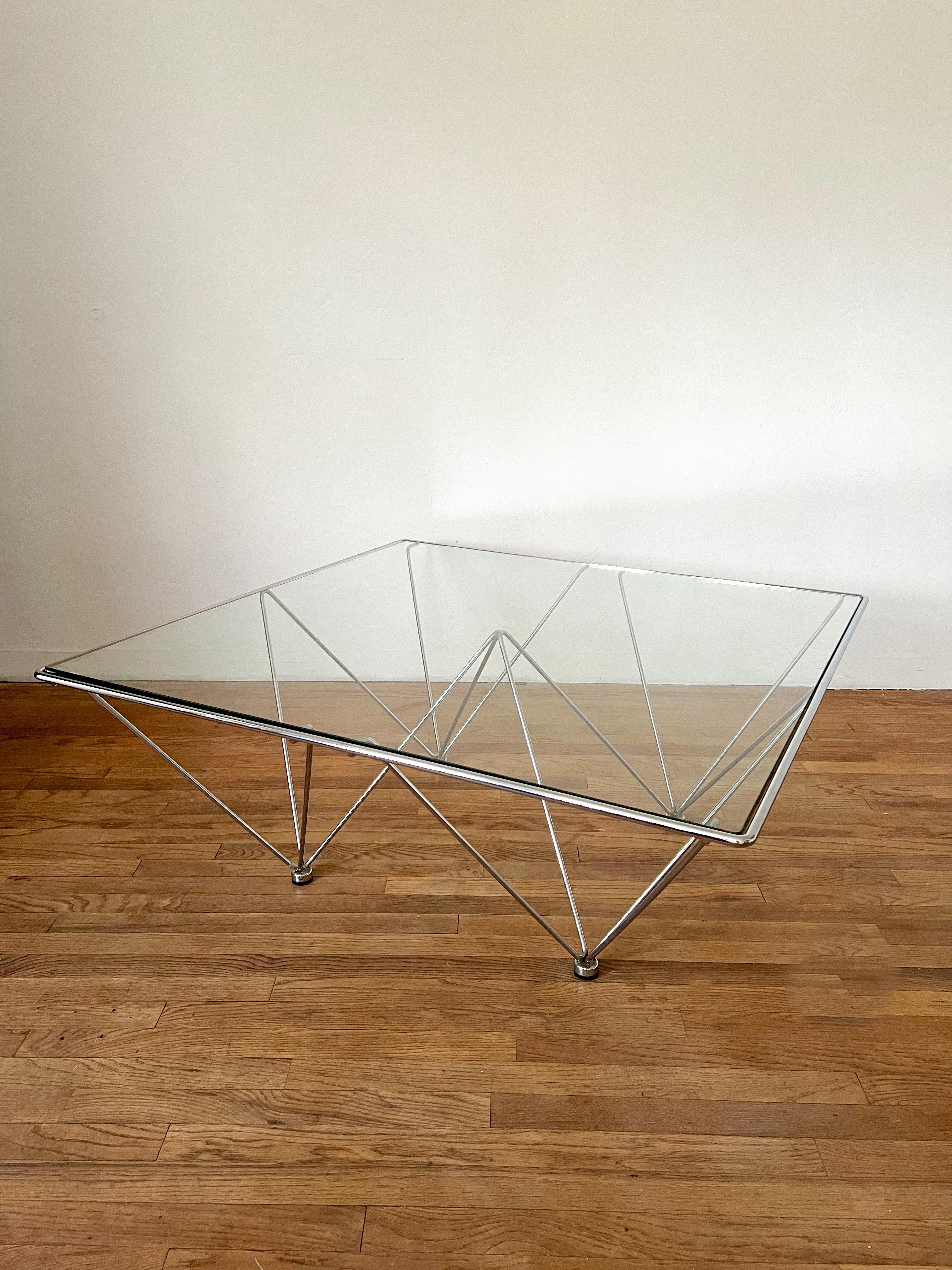 1980s Sculptural “Alanda” Coffee Table in the Style of Paolo Piva for B&b Italia For Sale 4