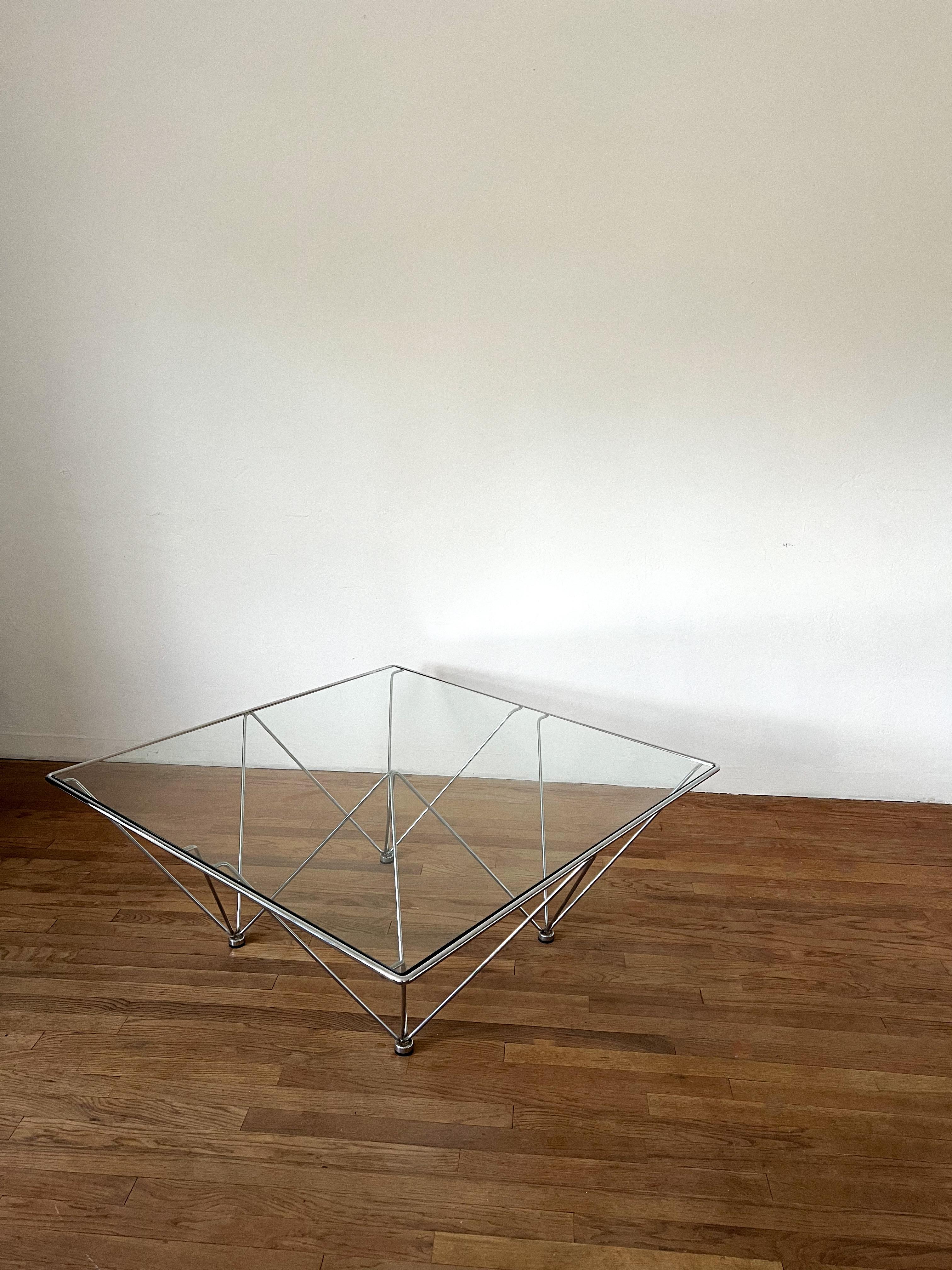 1980s Sculptural “Alanda” Coffee Table in the Style of Paolo Piva for B&b Italia For Sale 1