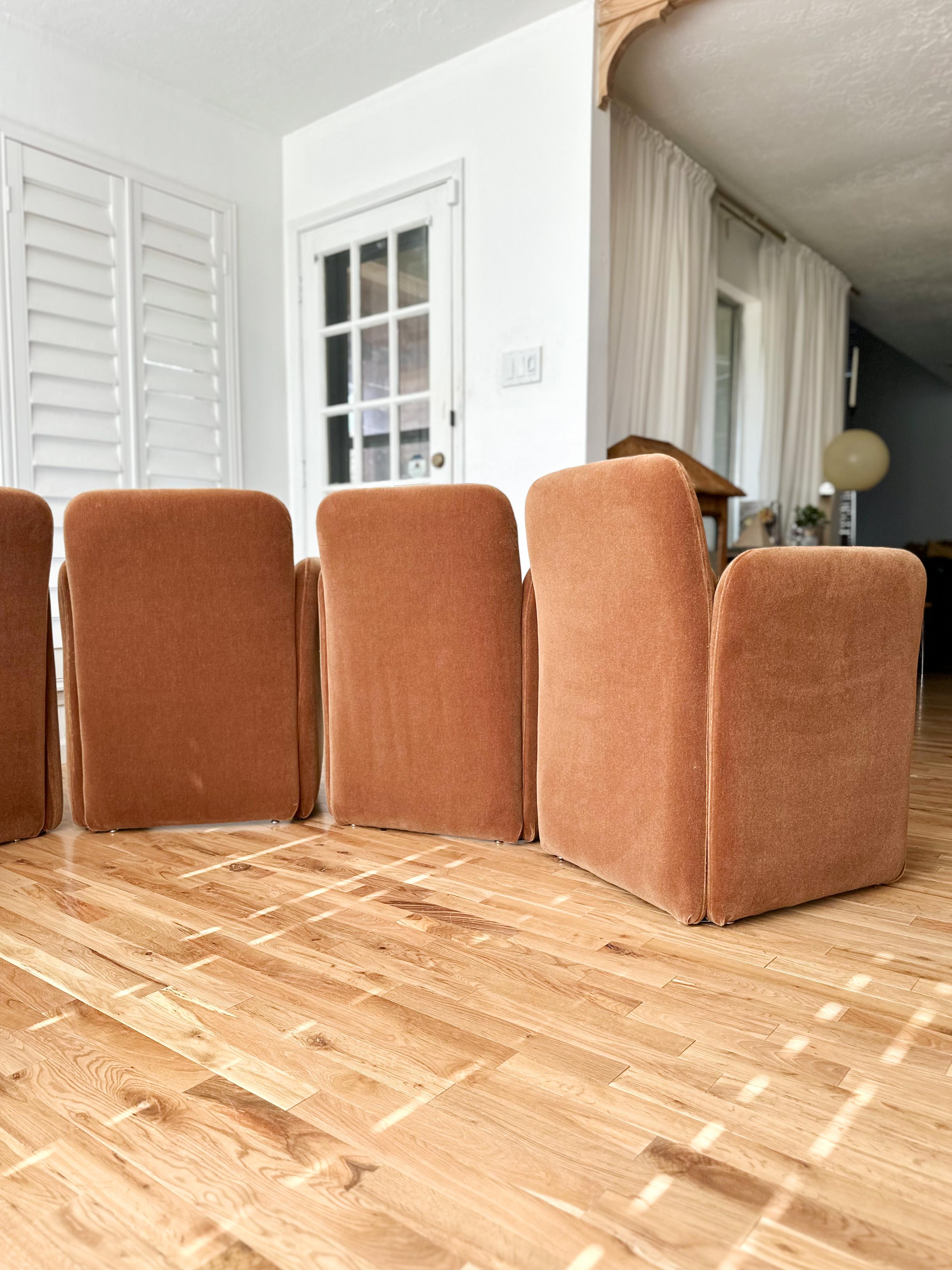 1980s Sculptural Caramel Mohair Dining Chairs, Set of 6 In Excellent Condition In Houston, TX