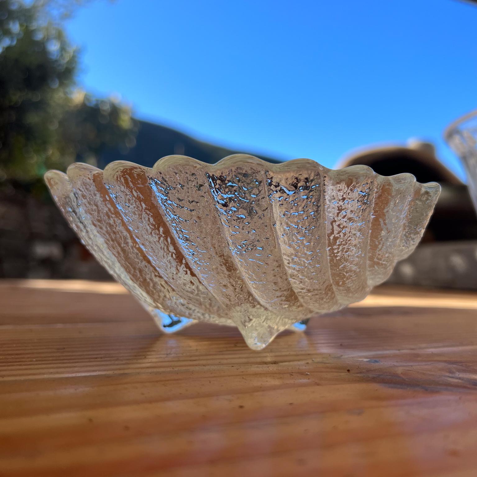 Art Glass 1980s Sculptural Glass Shell Footed Dish For Sale