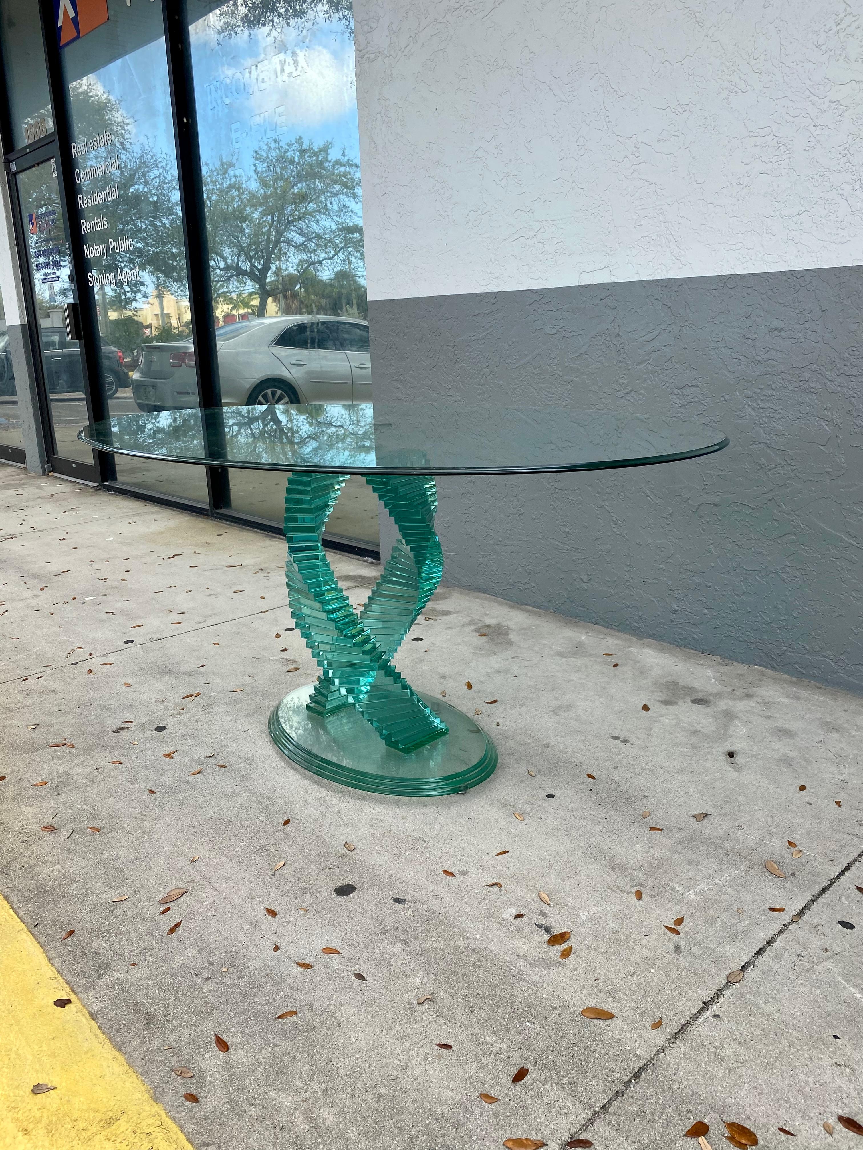 glass spiral table