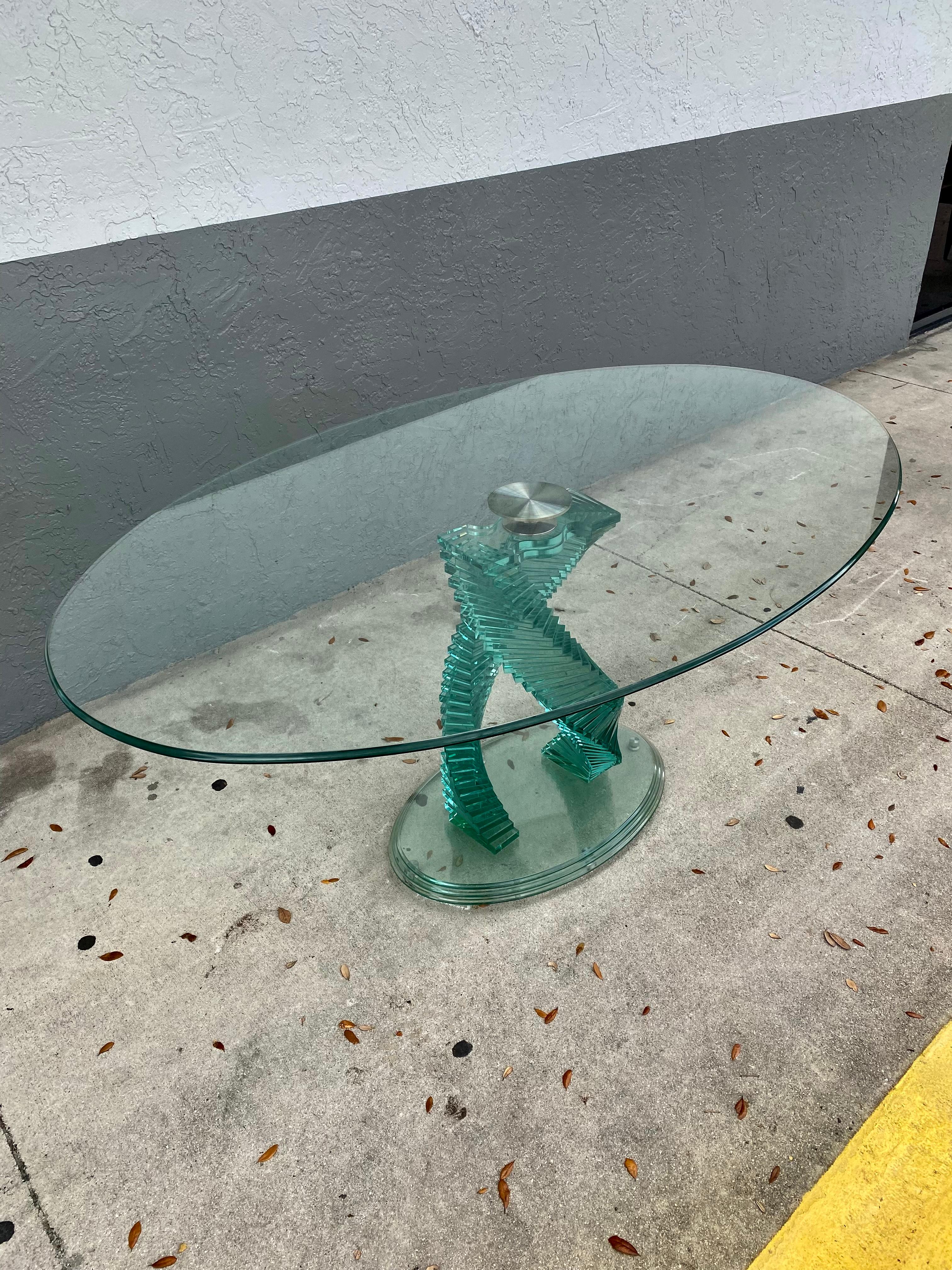 1980s Sculptural Helix Spiral Swivel Top Glass Dining Table In Good Condition For Sale In Fort Lauderdale, FL