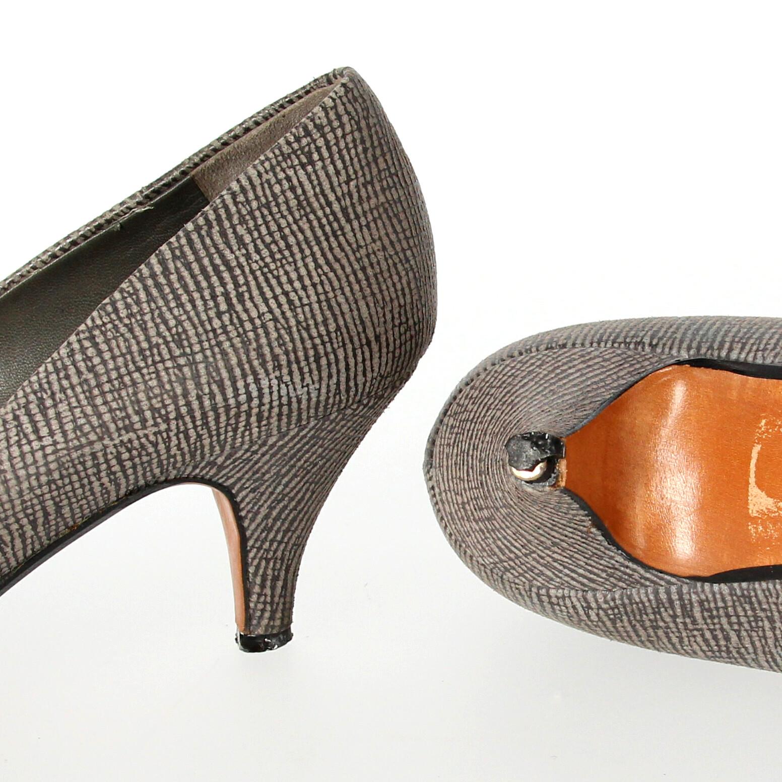 1980s Sergio Rossi Grey Low-heeled Pumps For Sale 3