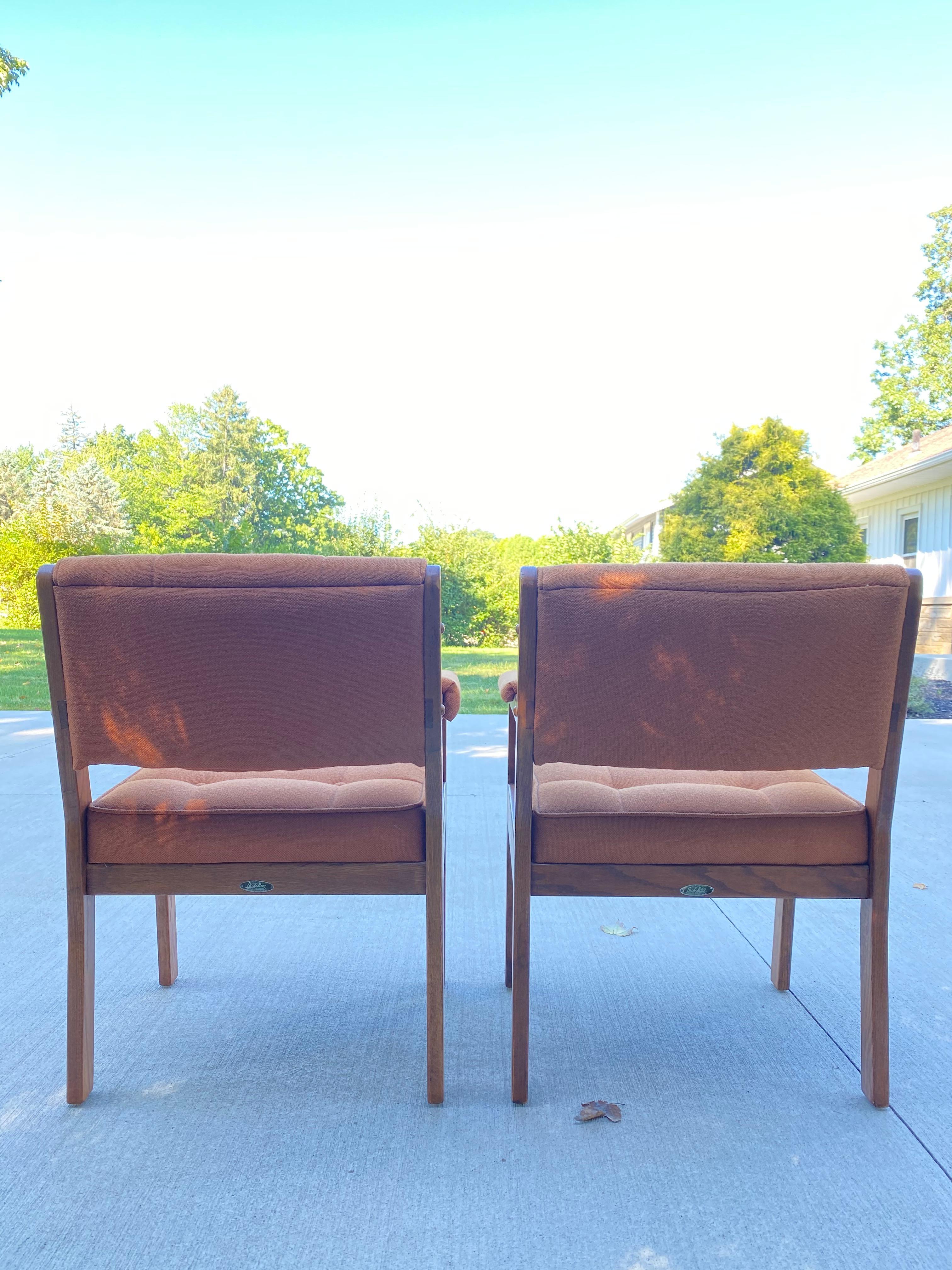 1980s, Set of 2 Orange Mid-Century Modern Style Accent Chairs 7