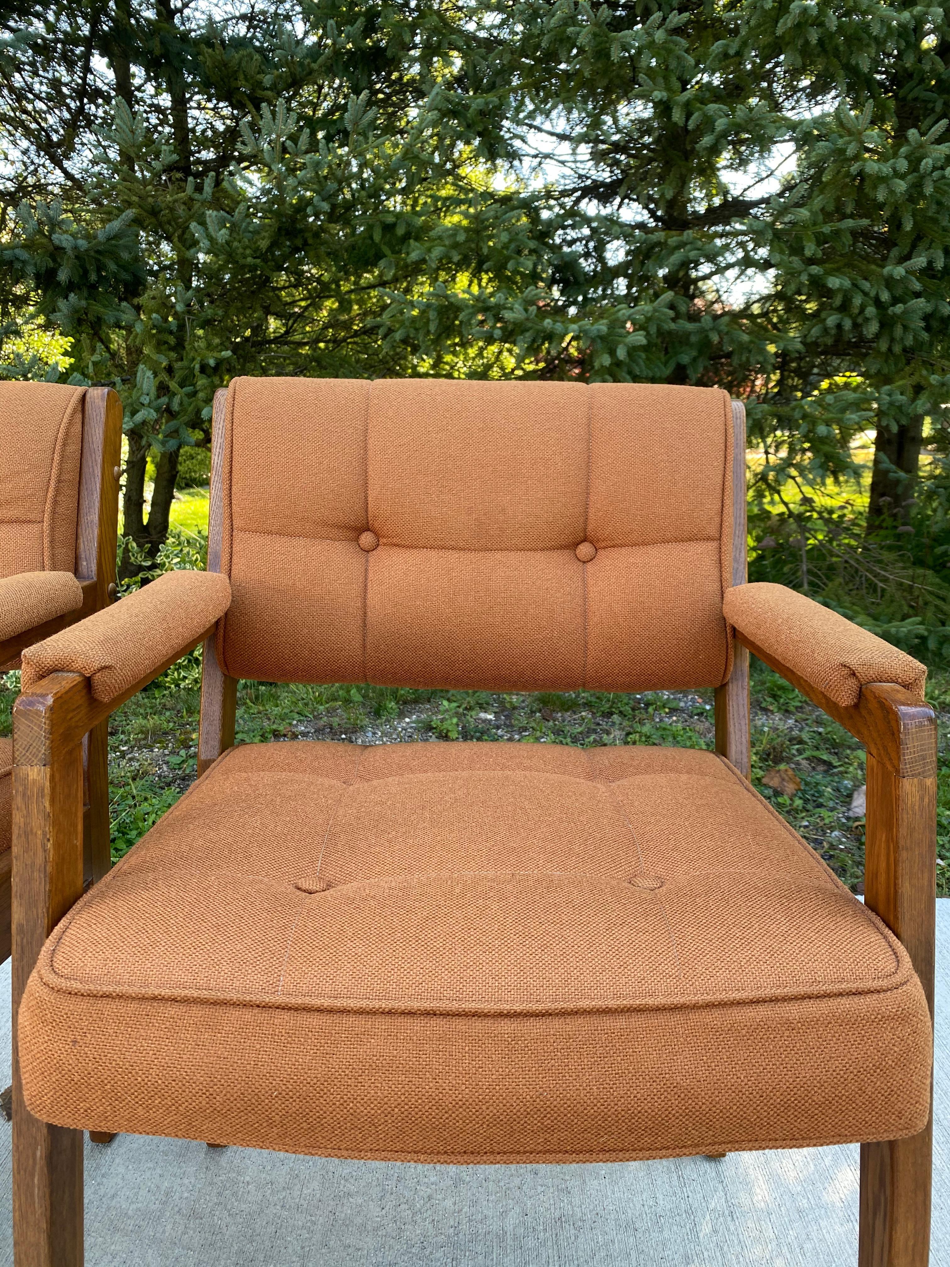 1980s, Set of 2 Orange Mid-Century Modern Style Accent Chairs 2