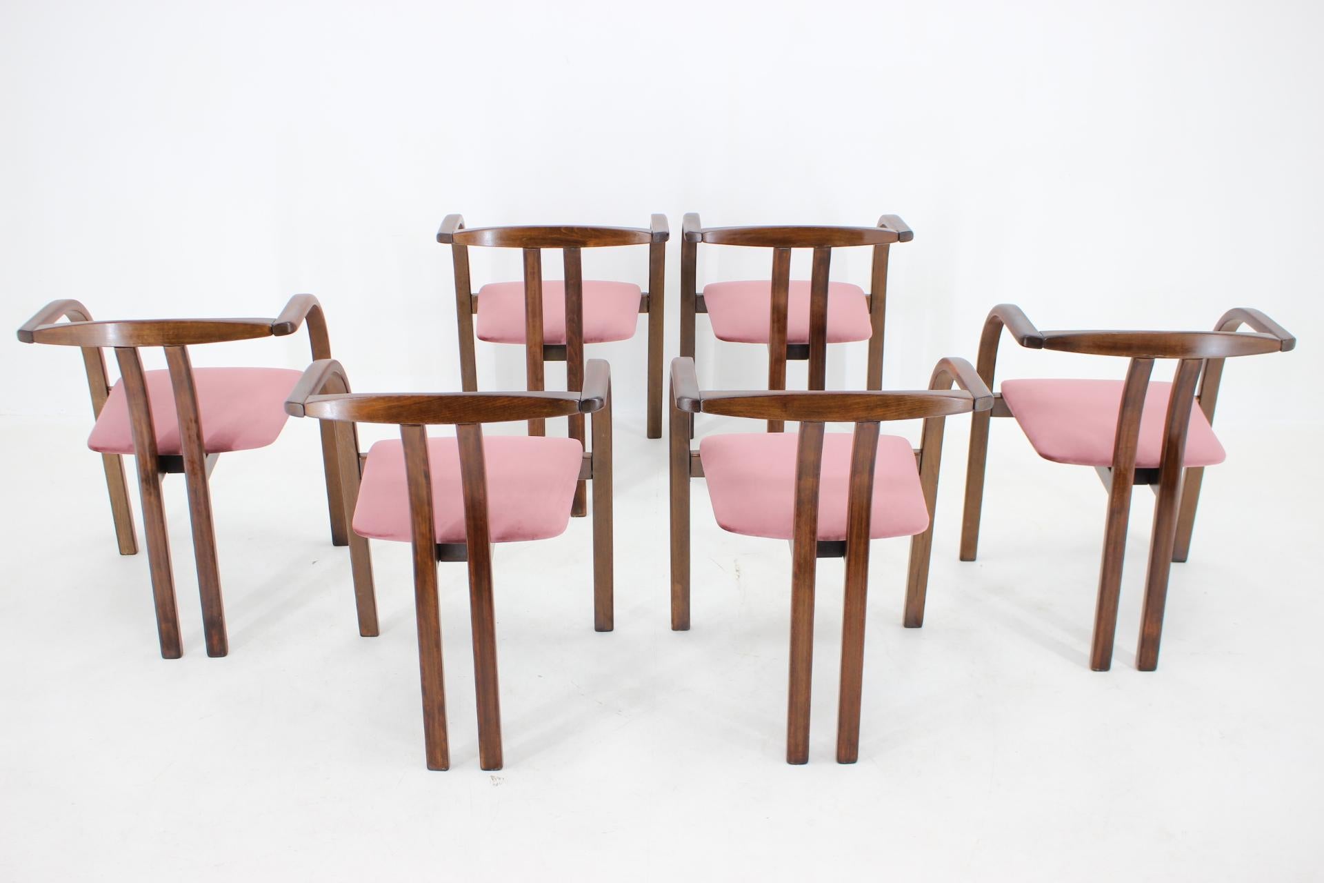 Late 20th Century 1980s Set of 6 Rare Dining/Side Chairs by TON For Sale