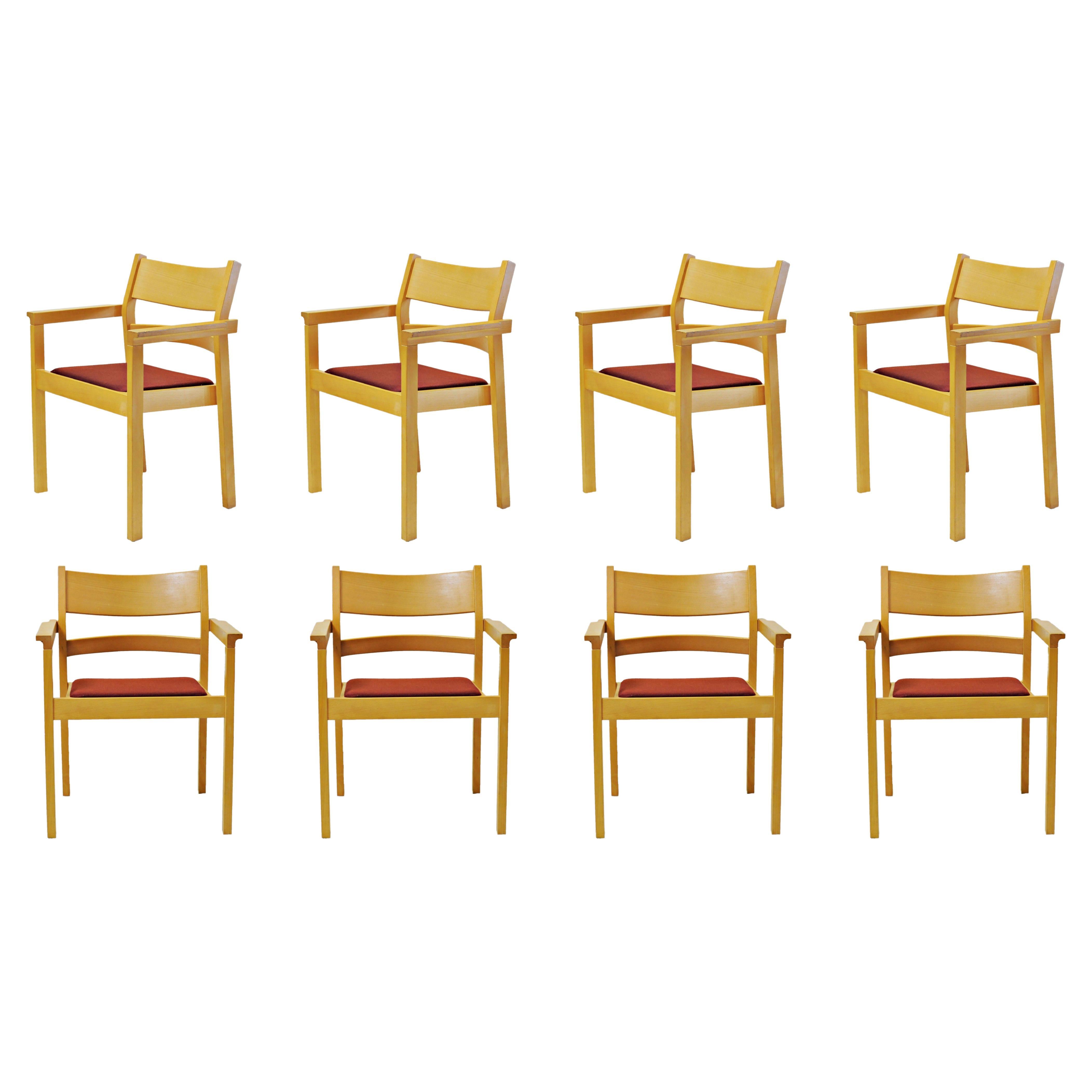 Set di otto poltrone Hans J. Wegner Koldinghus in Beeche del 1980
