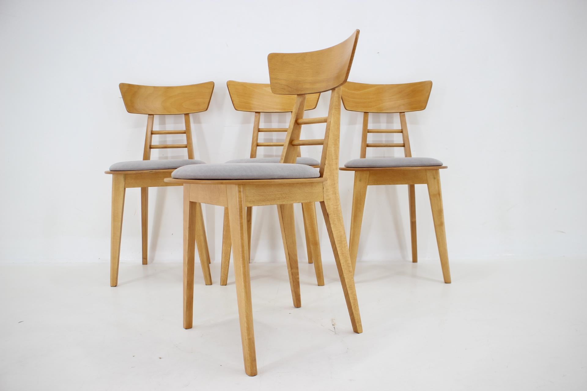 Late 20th Century 1980s Set of Four Dining Chairs by Ton, Czechoslovakia For Sale