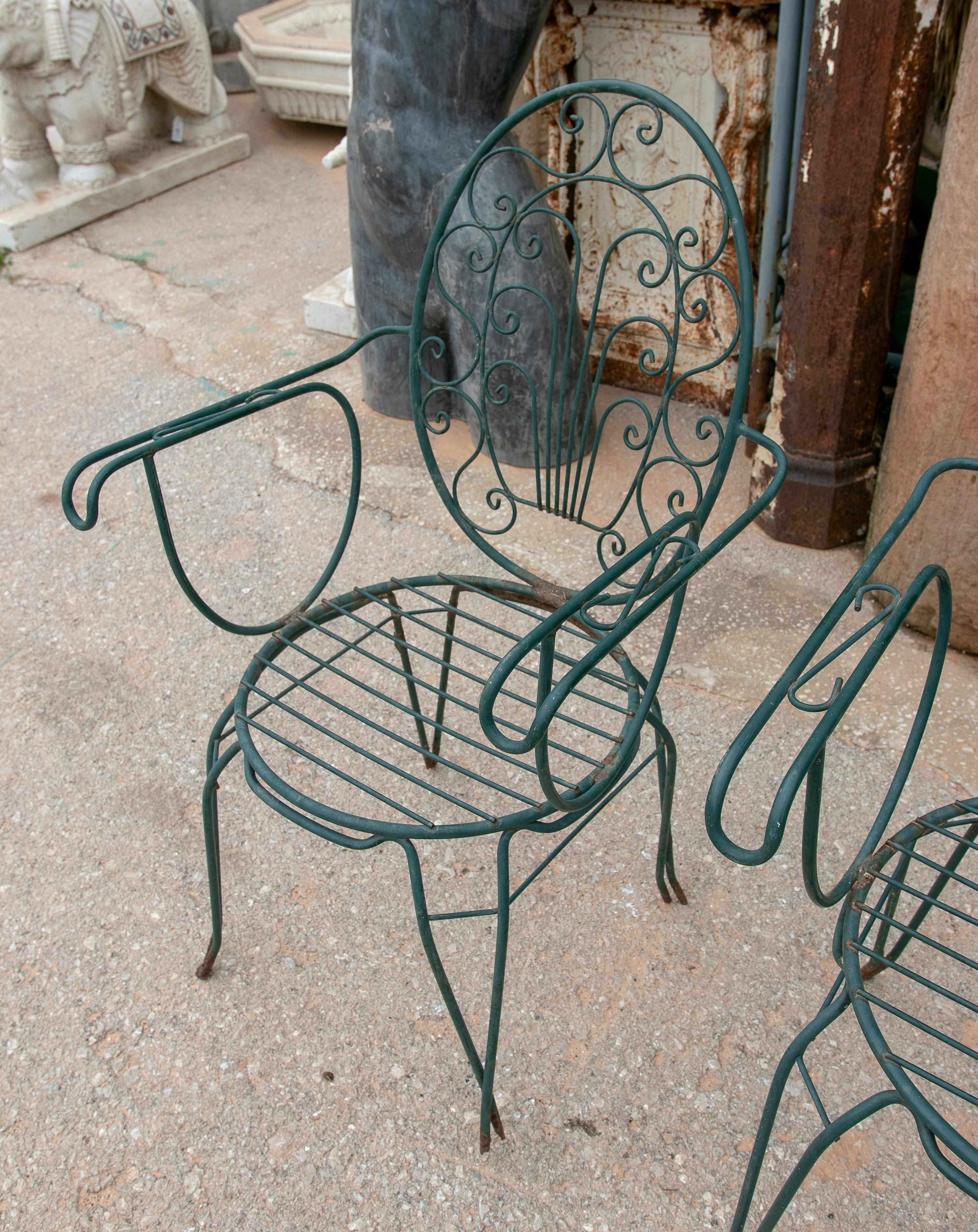 1980s Set of Four Green-Painted Iron Chairs  For Sale 1