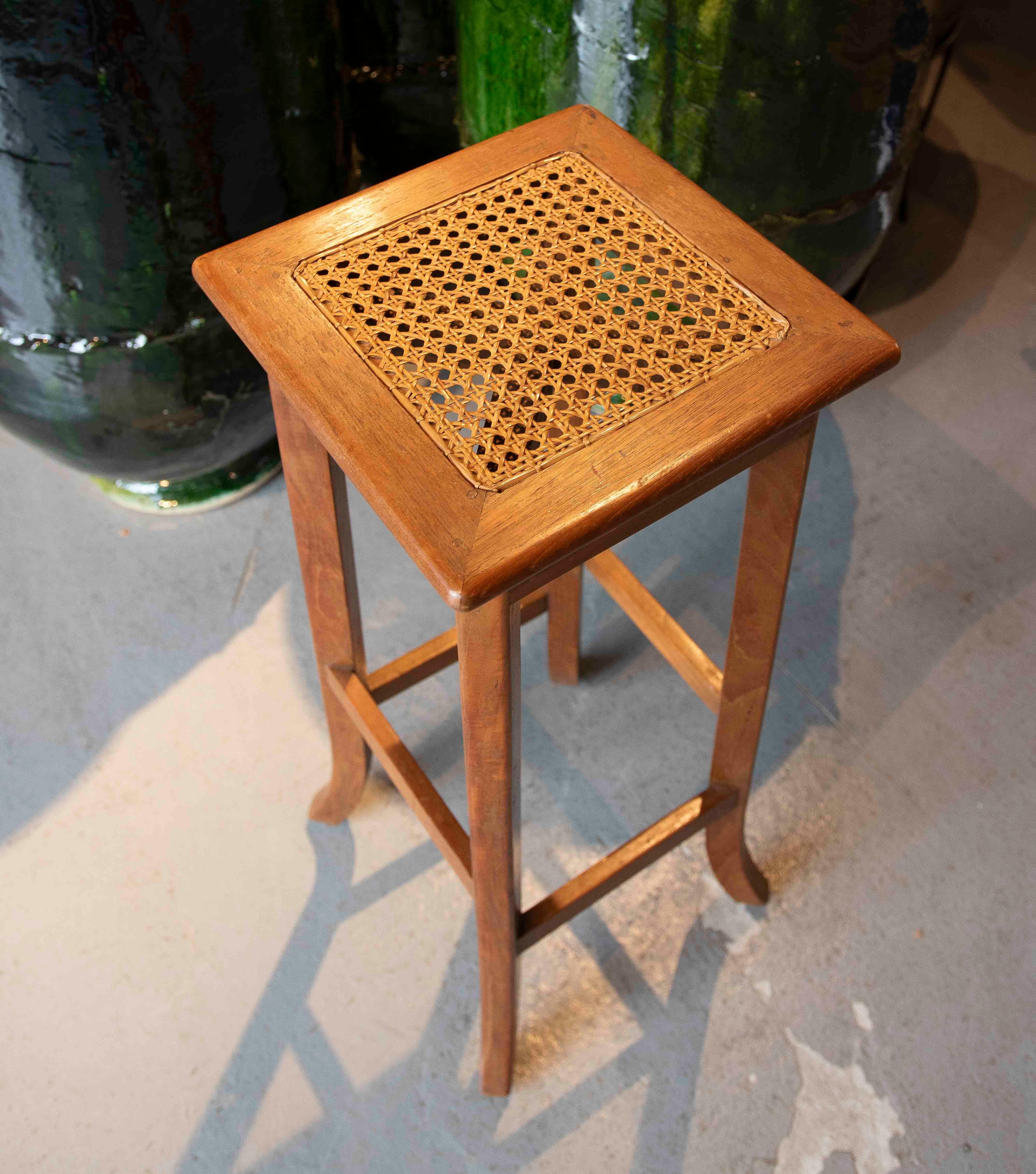 1980s Set of Four Wooden Stools with Wicker Seats For Sale 2