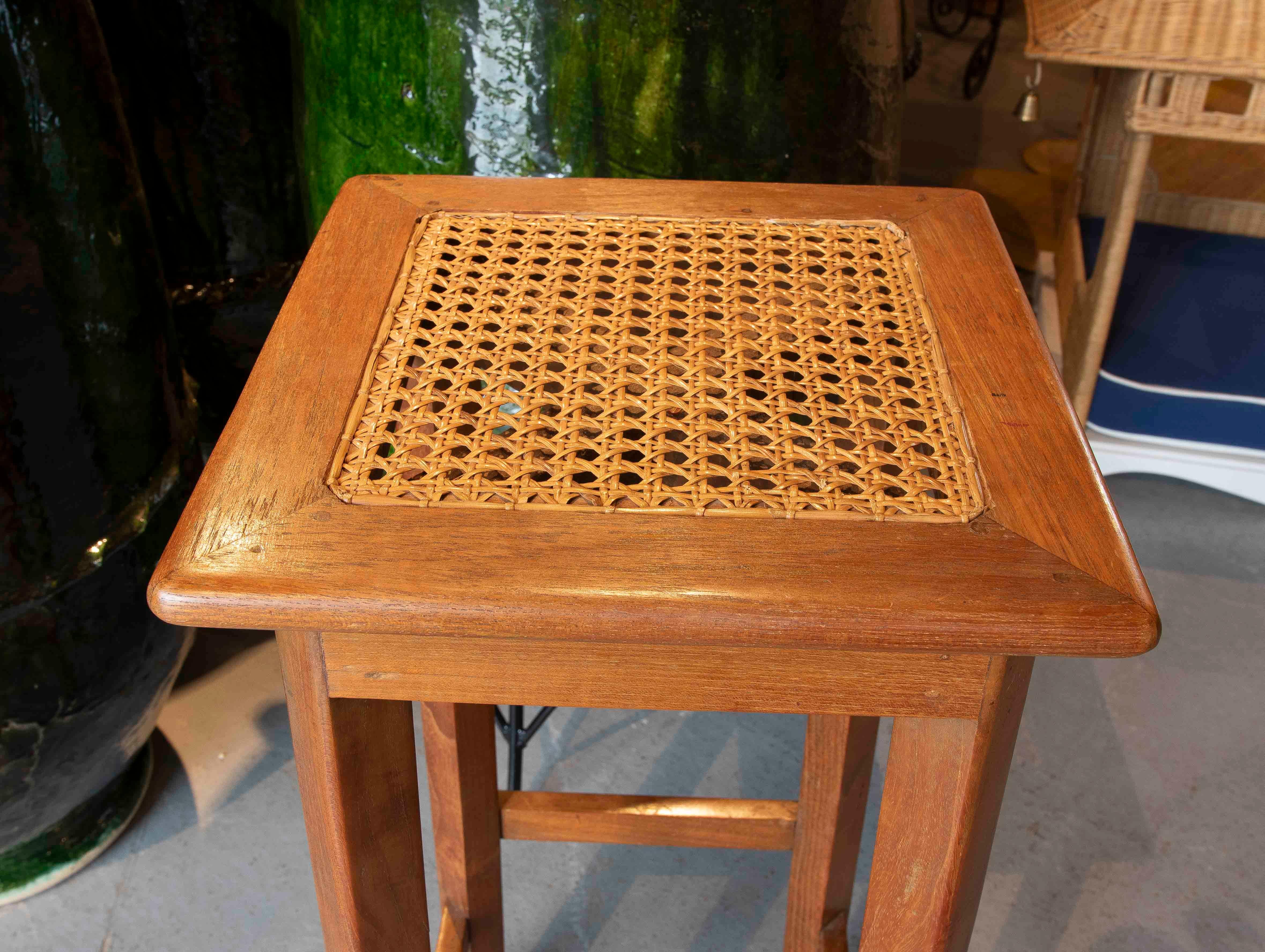 1980s Set of Four Wooden Stools with Wicker Seats For Sale 3