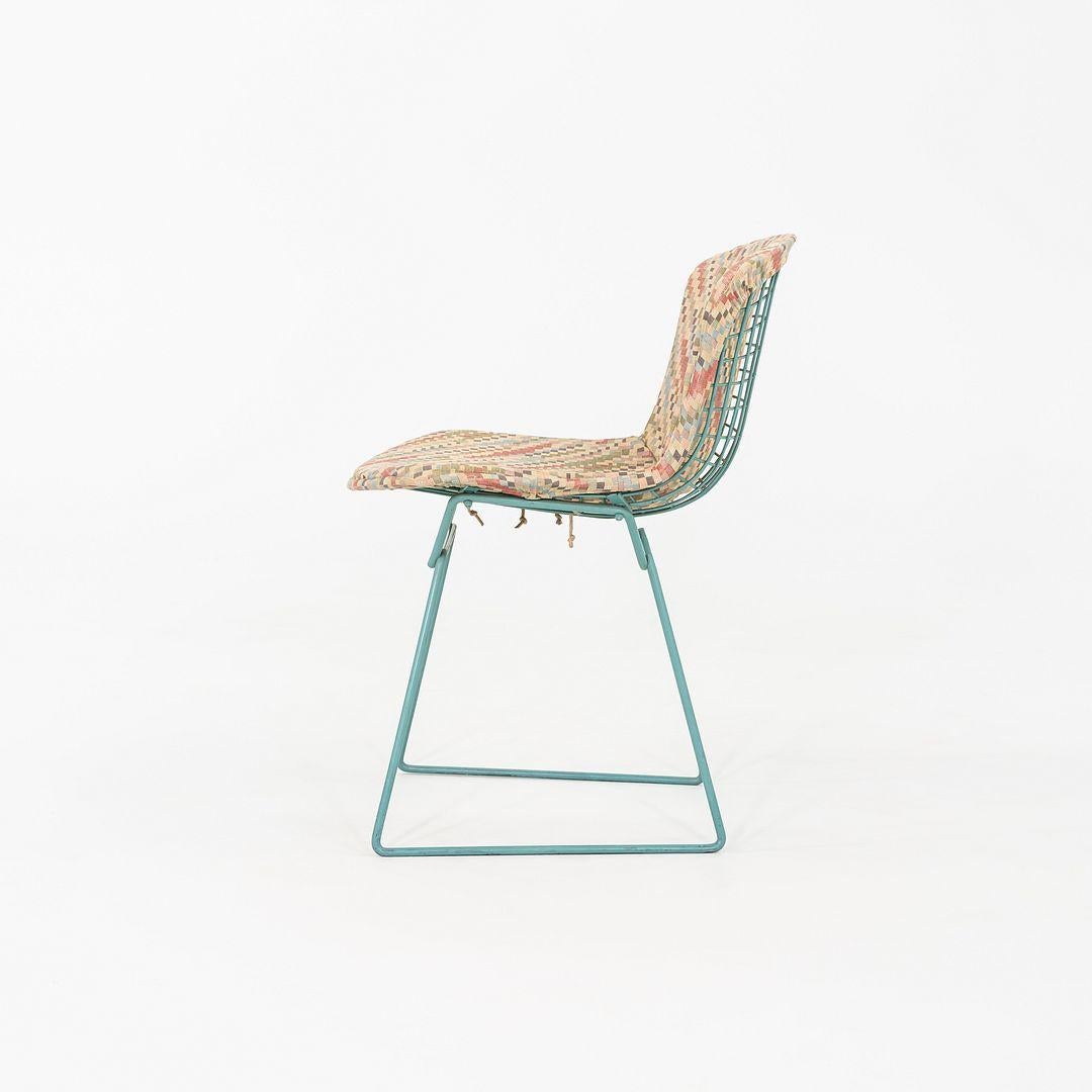 Set di sei sedie da pranzo degli anni '80 di Harry Bertoia per Knoll con cuscini interi in vendita 3