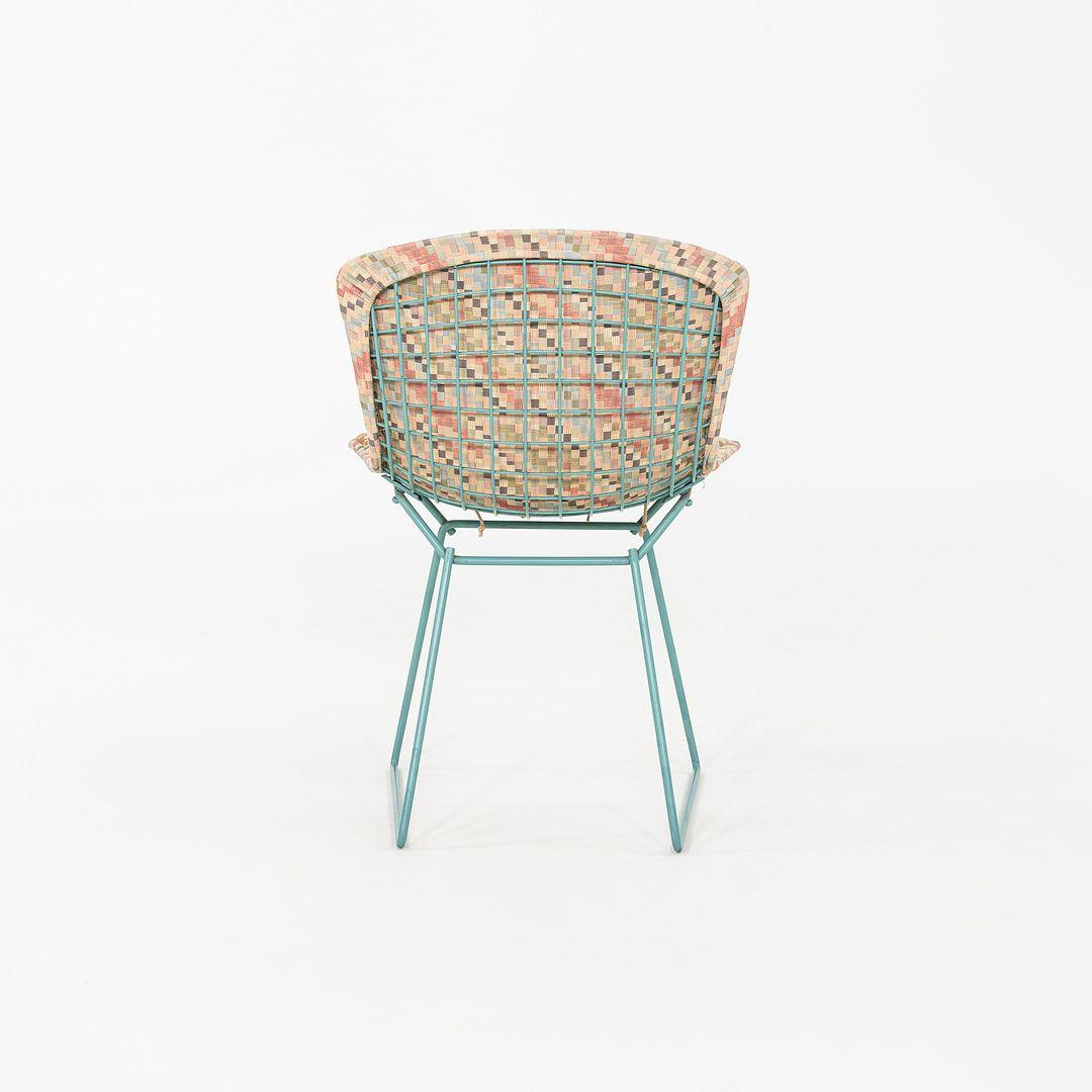 Set di sei sedie da pranzo degli anni '80 di Harry Bertoia per Knoll con cuscini interi in vendita 1
