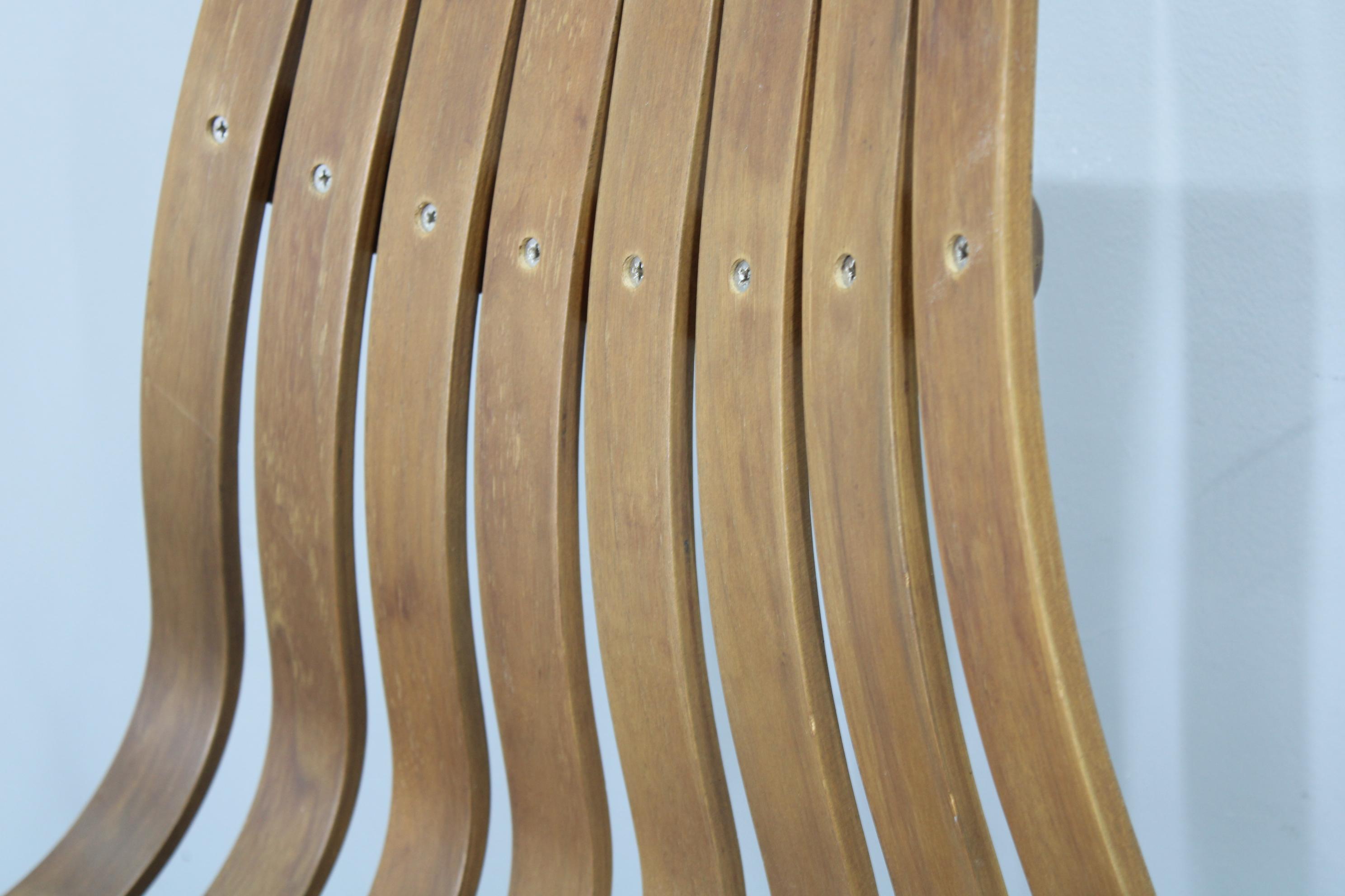 Set di sei sedie da pranzo scandinave in teak del 1980 in vendita 3