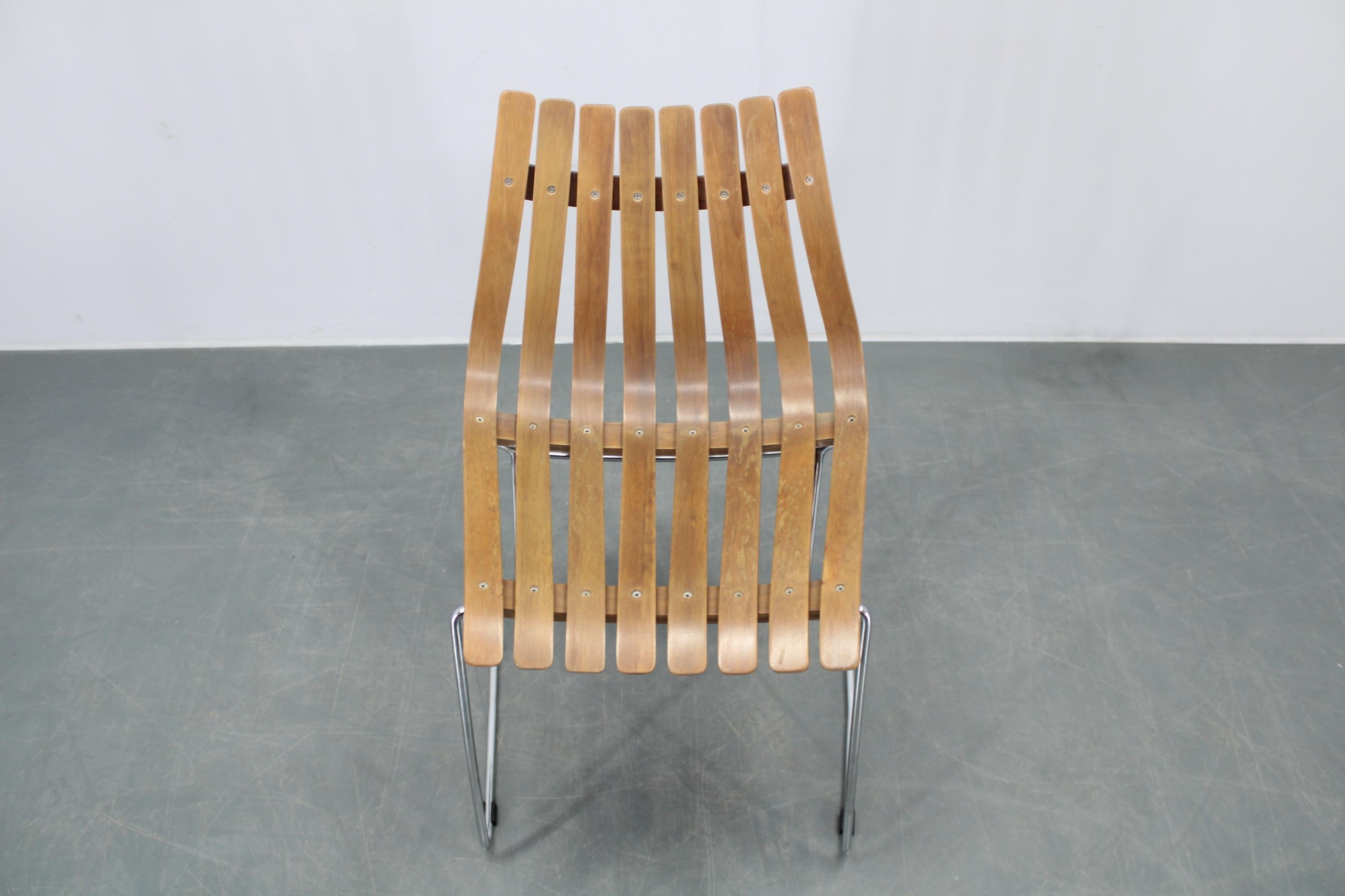 Set di sei sedie da pranzo scandinave in teak del 1980 in vendita 9
