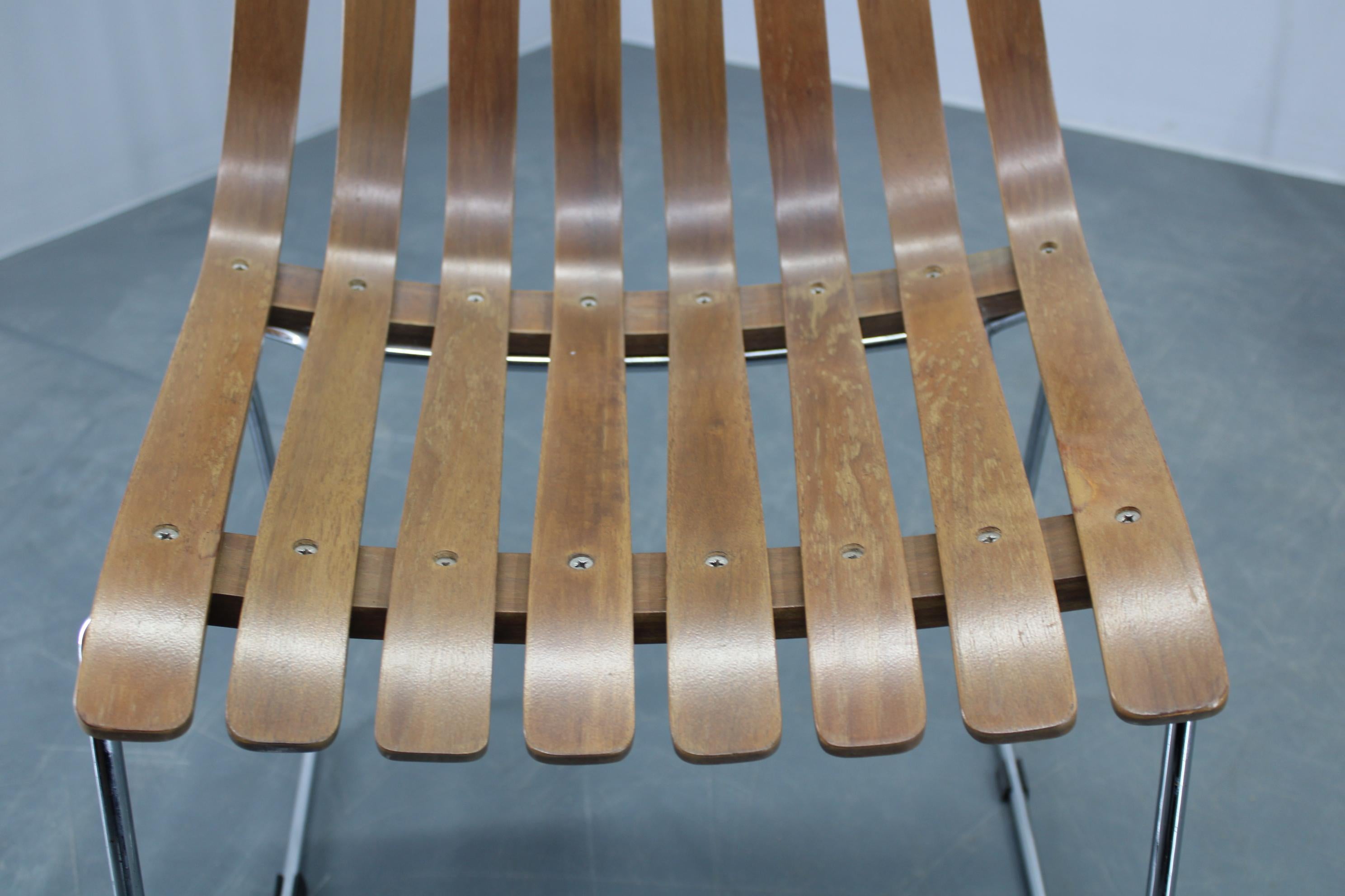 Danese Set di sei sedie da pranzo scandinave in teak del 1980 in vendita