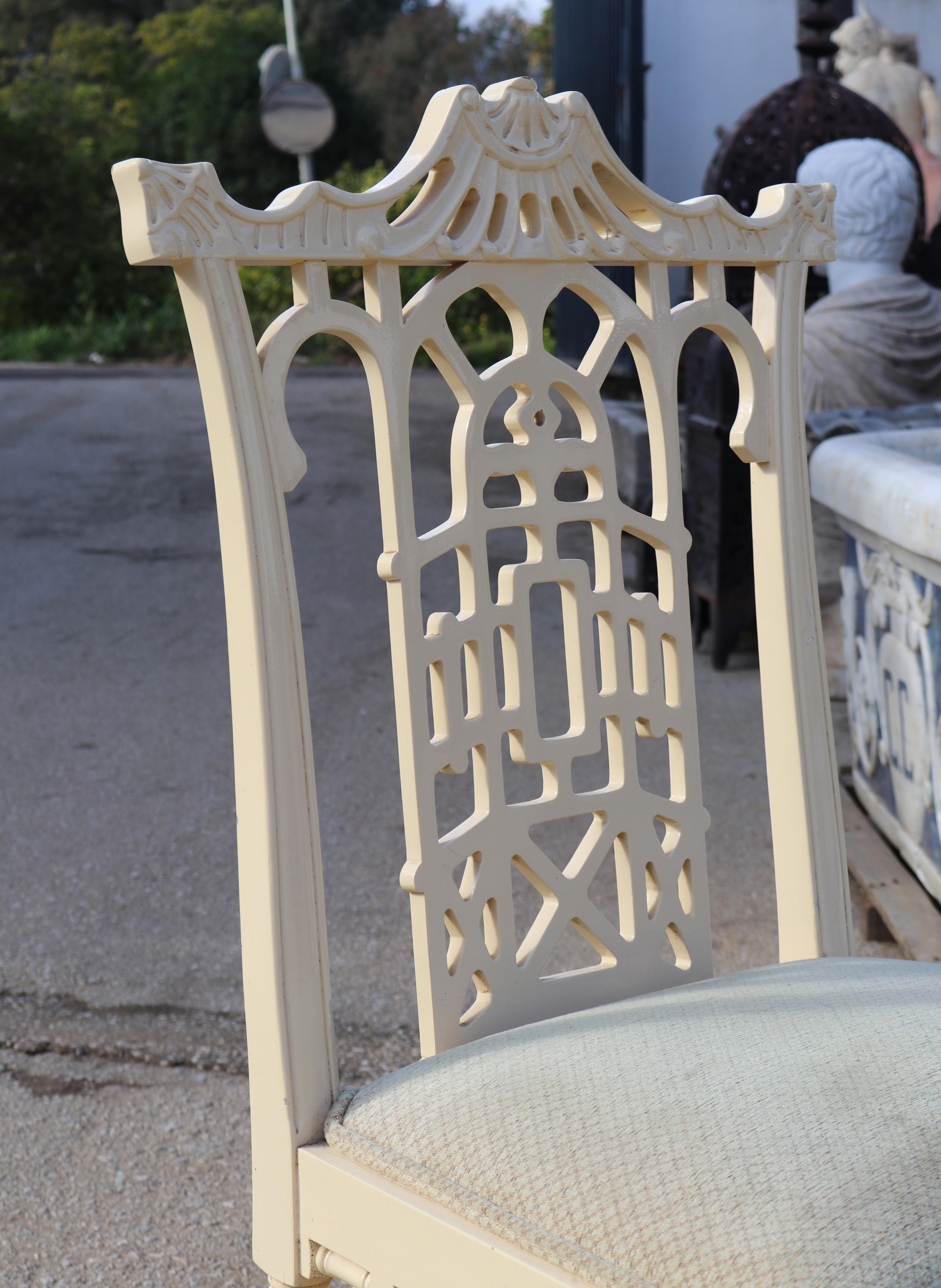 1980s Set of Six Spanish White Lacquer Oriental Chinoiserie Pagoda Dining Chairs 6