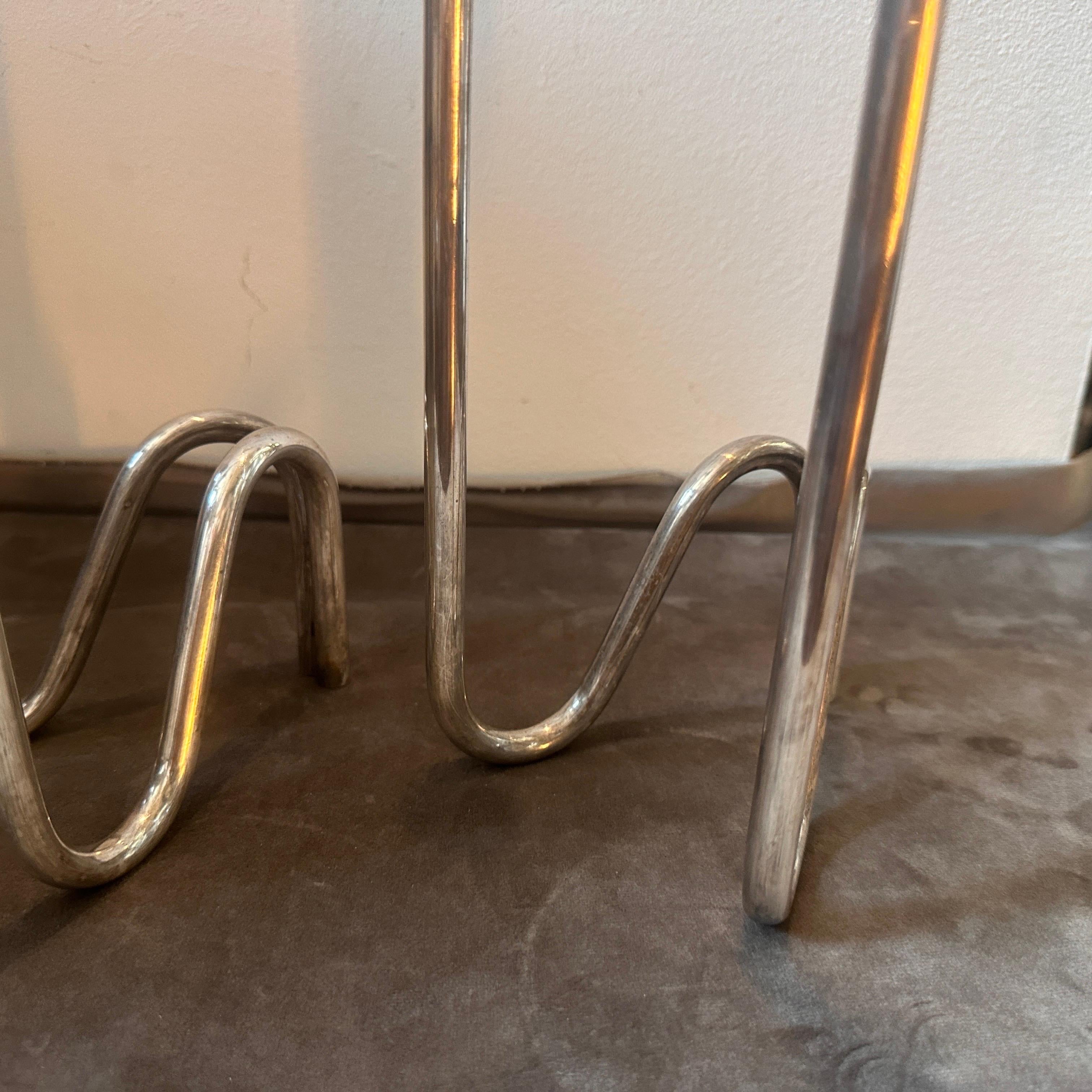 Italian 1980s Set of Two Iconic Lino Sabattini Minimalist Silver Plated Candelabras For Sale