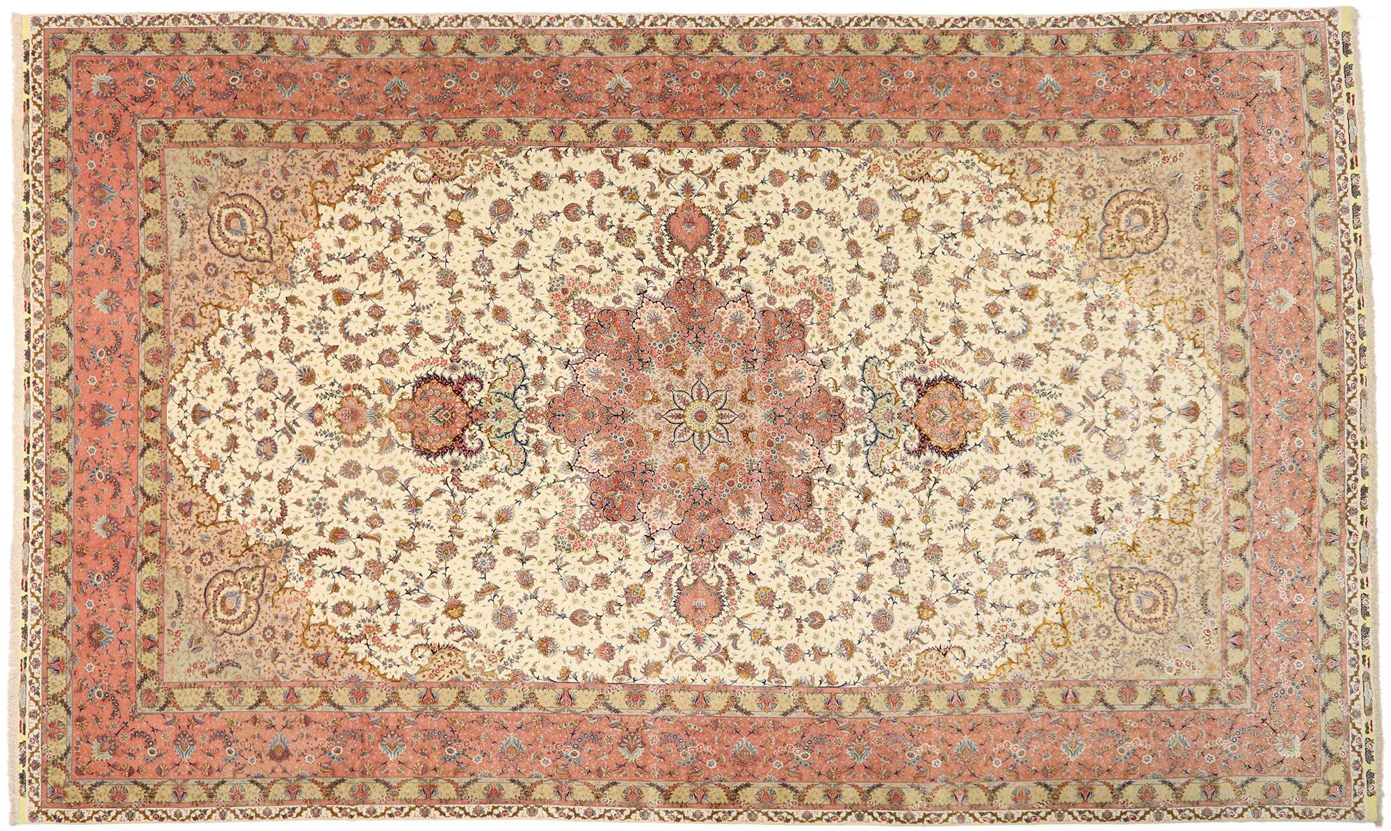 Tappeto persiano Tabriz in lana e seta firmato negli anni '80 con pastelli French Rococo in vendita 2