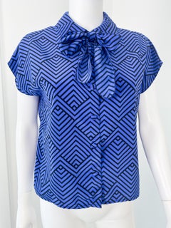 Silky Pussy Bow Blouse Top Black and Blue ZigZag Size 8/10, 1980s
