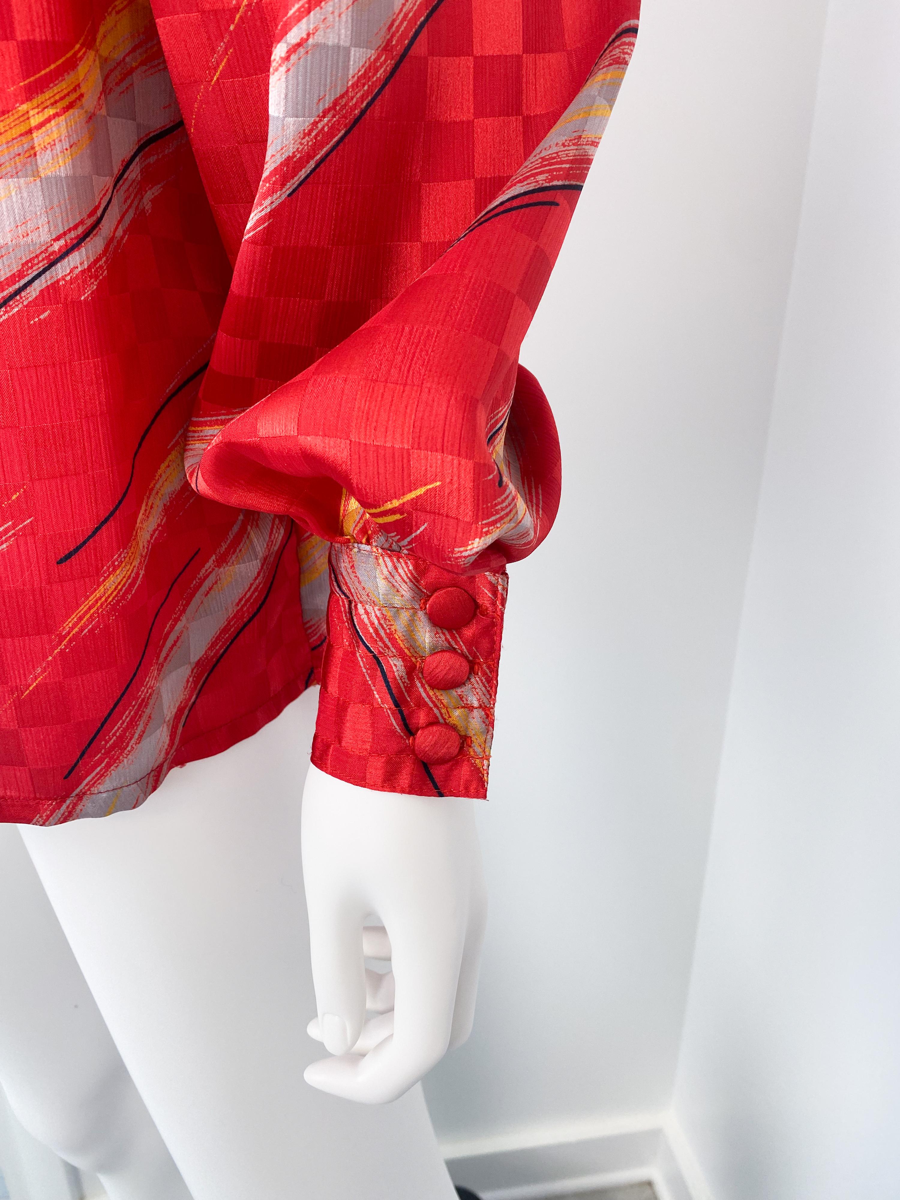 Chemisier rouge et gris à nœud lavallière des années 1980, taille 10/12 en vente 2