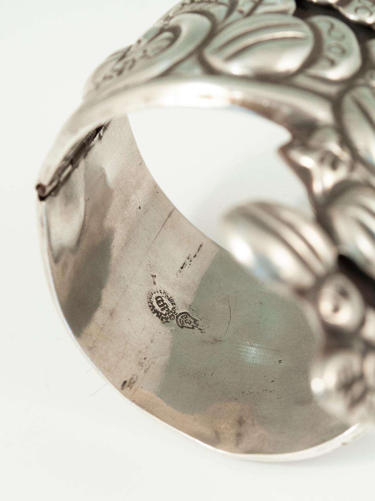 1980s Silver Clamper Bracelet, Taxco, Mexico For Sale 1