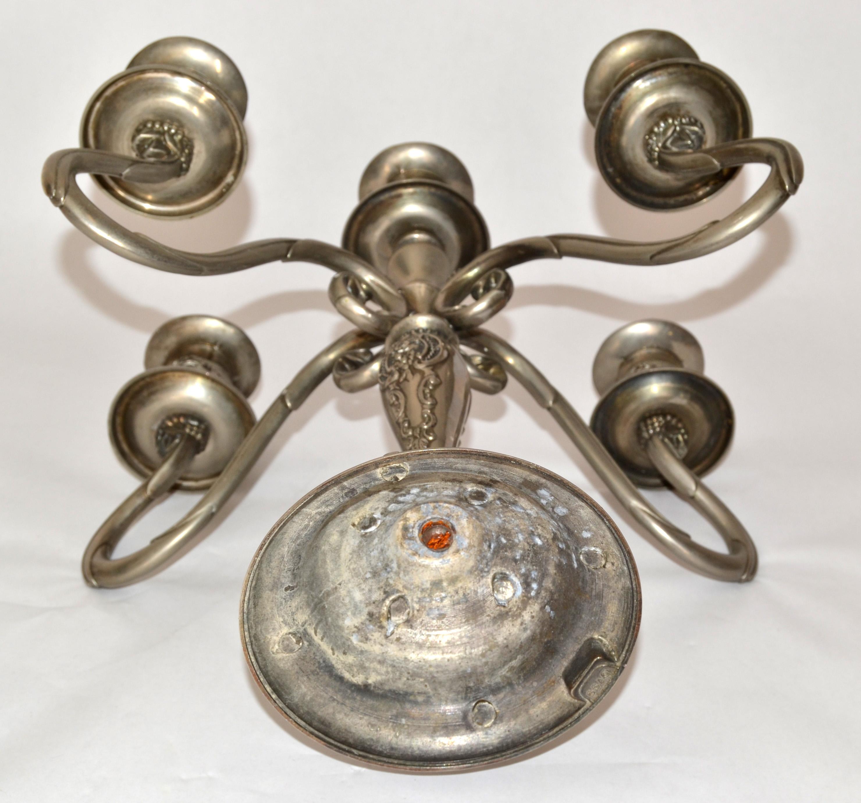 Candelabro a 5 luci GSA Godinger Silver Art British Colonial placcato in argento del 1980 in vendita 6