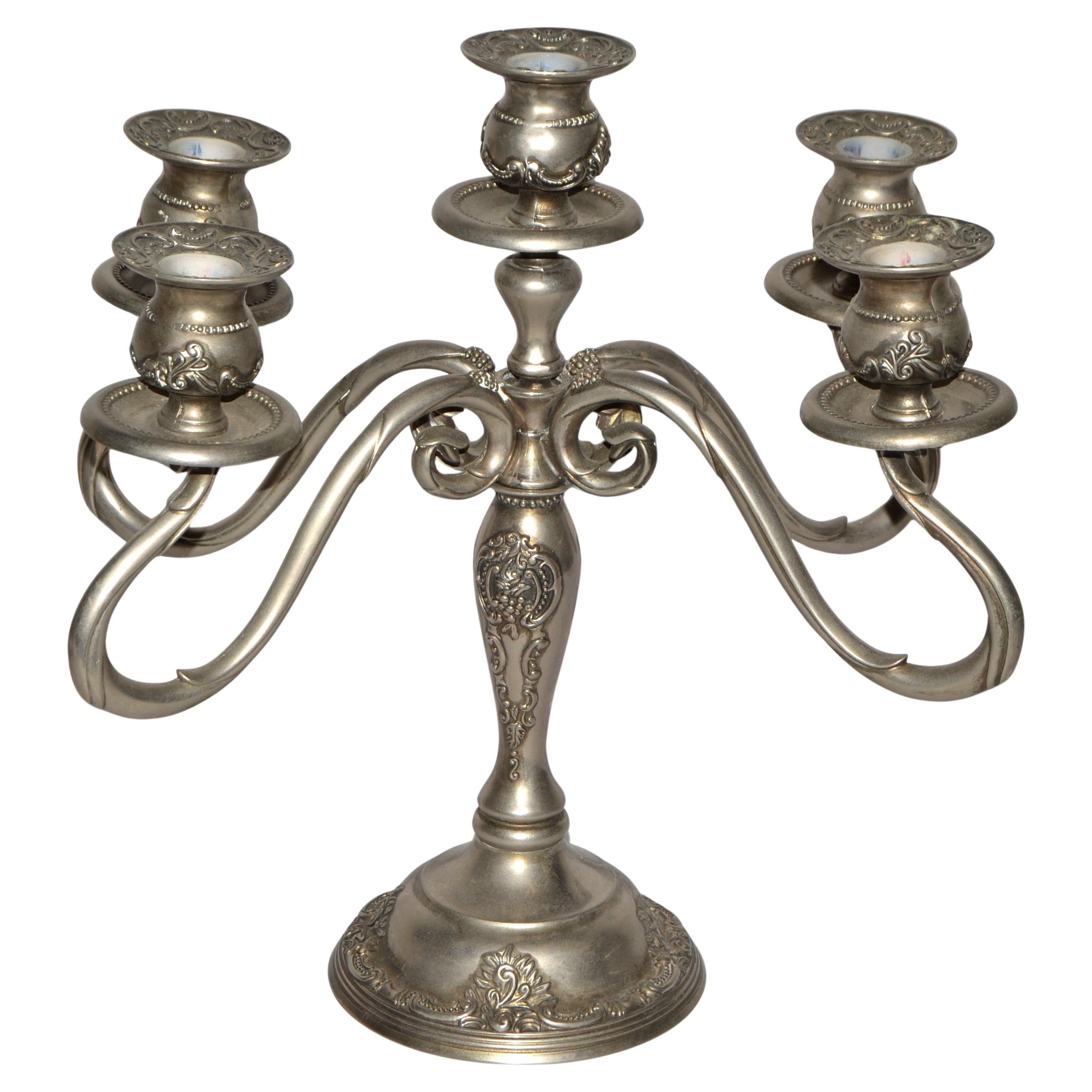 Candelabro a 5 luci GSA Godinger Silver Art British Colonial placcato in argento del 1980
