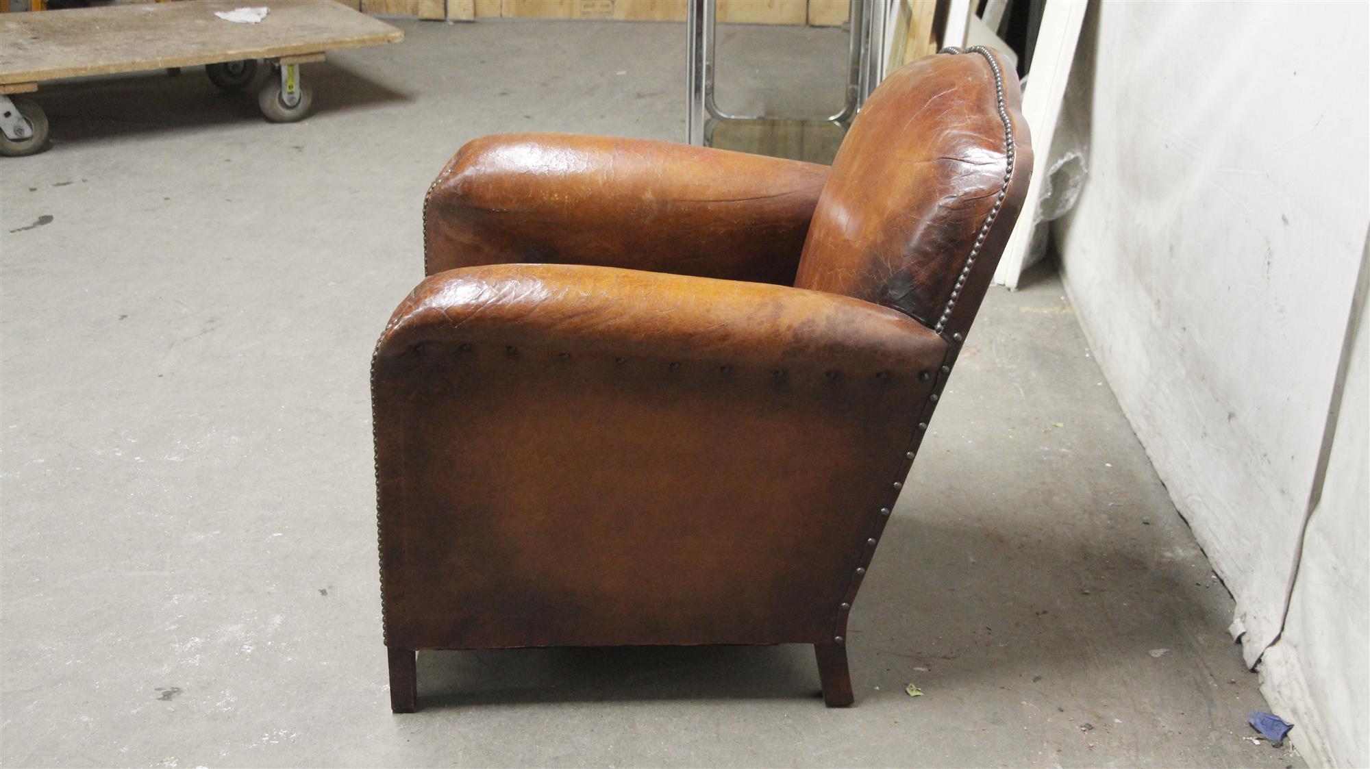1980s Single French Leather Club Chair with Wooden Feet in a Brown Tone 1