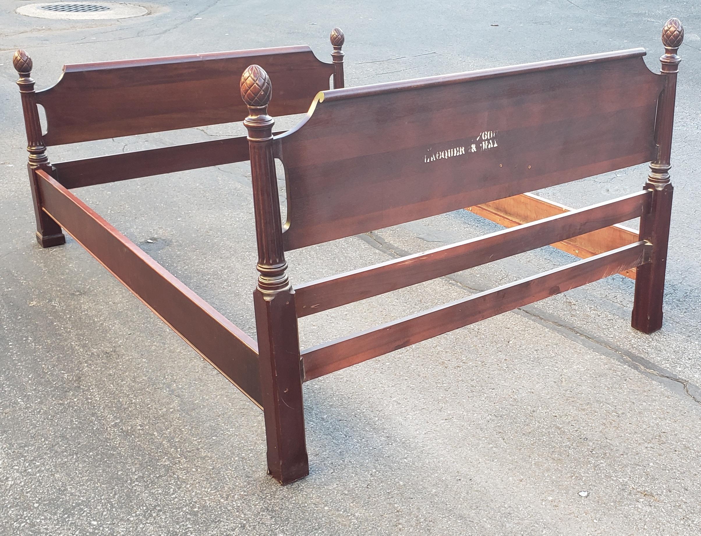 1980s Solid Mahogany Pineapple Full Size Bedstead For Sale 2