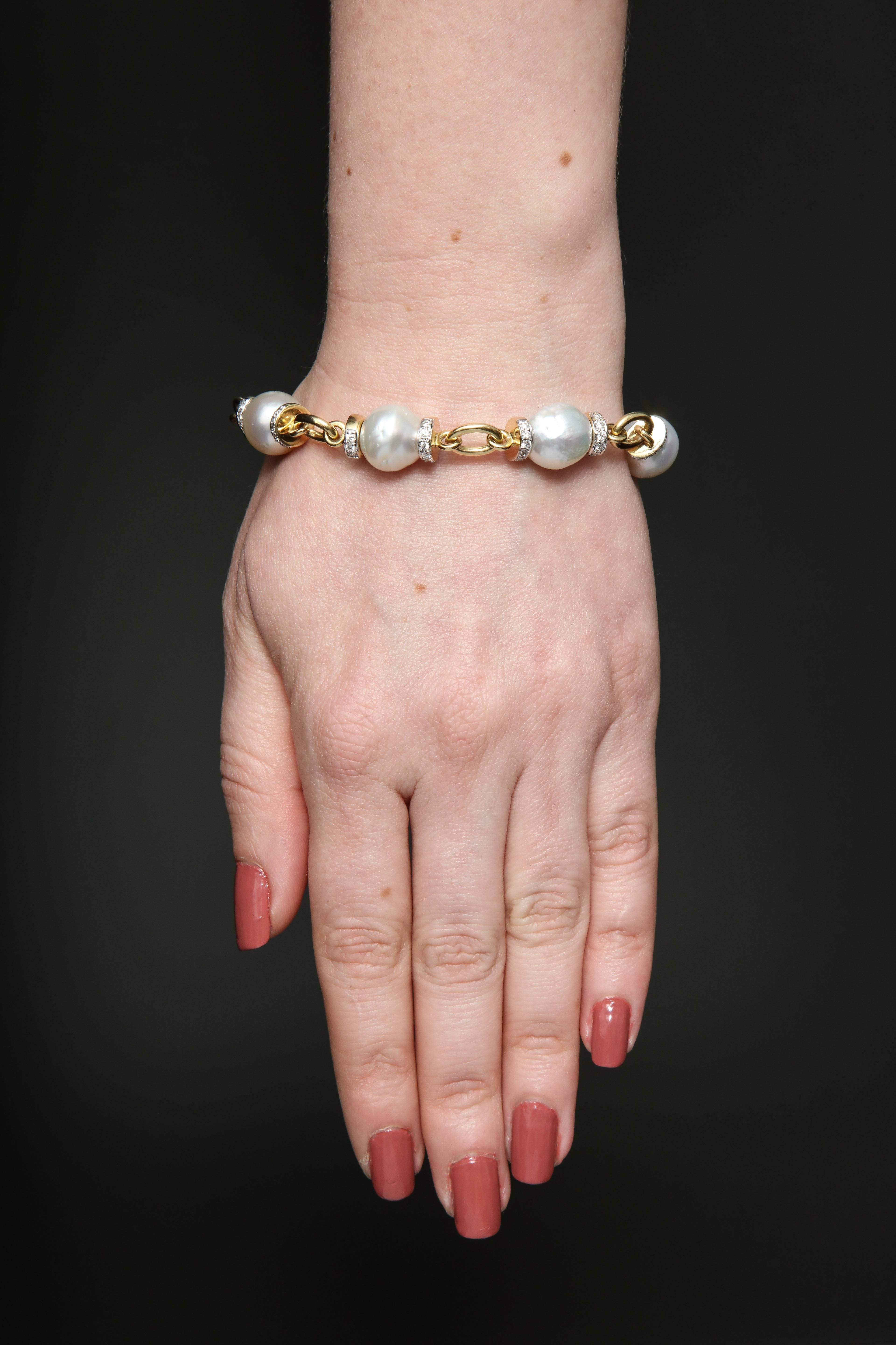 1980s South Sea Baroque Pearl with Diamond Rondelles Fancy Gold Link Bracelet 3