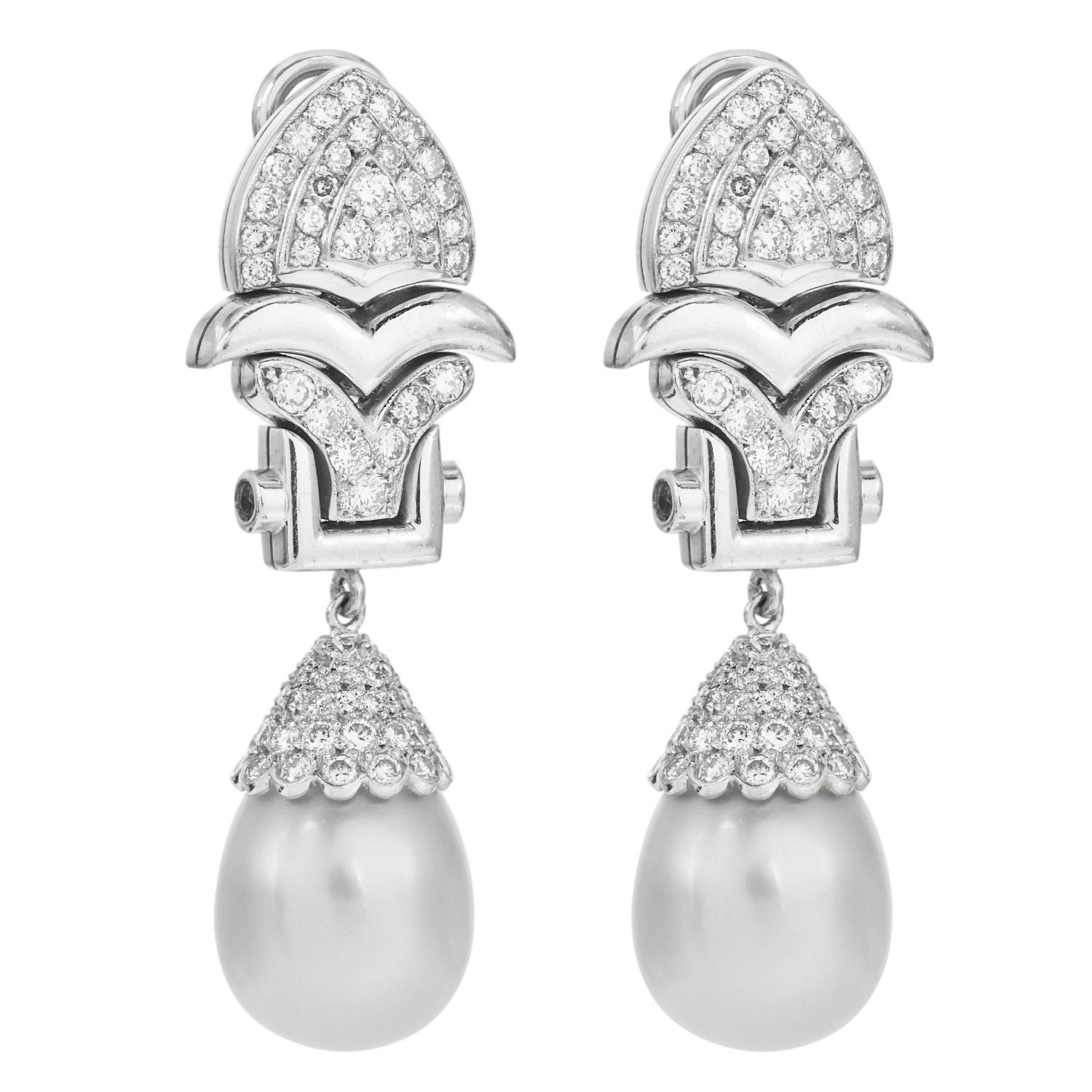 1980S South Sea Pearl Diamond Platinum Scalloped Dangle Drop Earrings For Sale 2