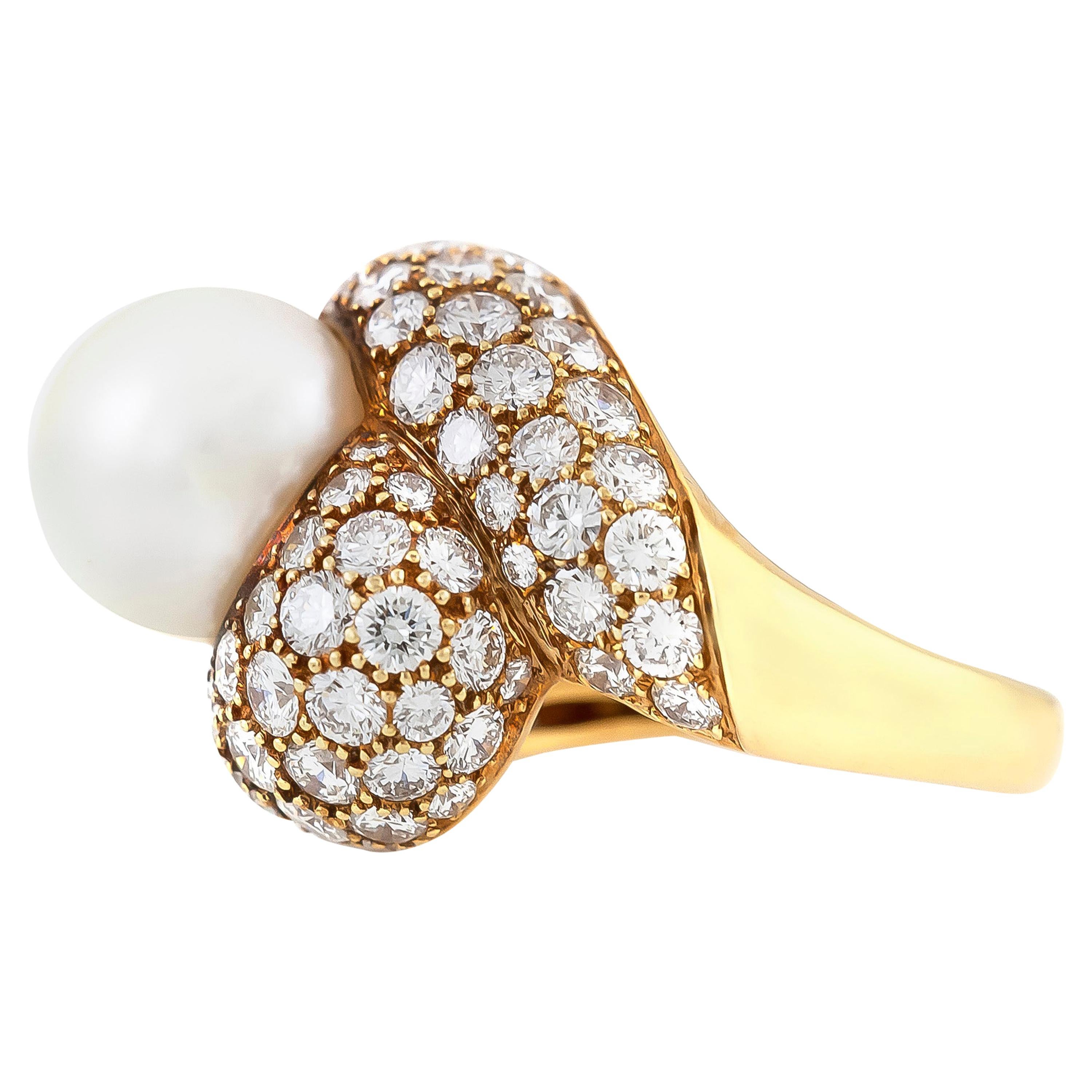 1980s South See Pearl with Diamonds Ring For Sale