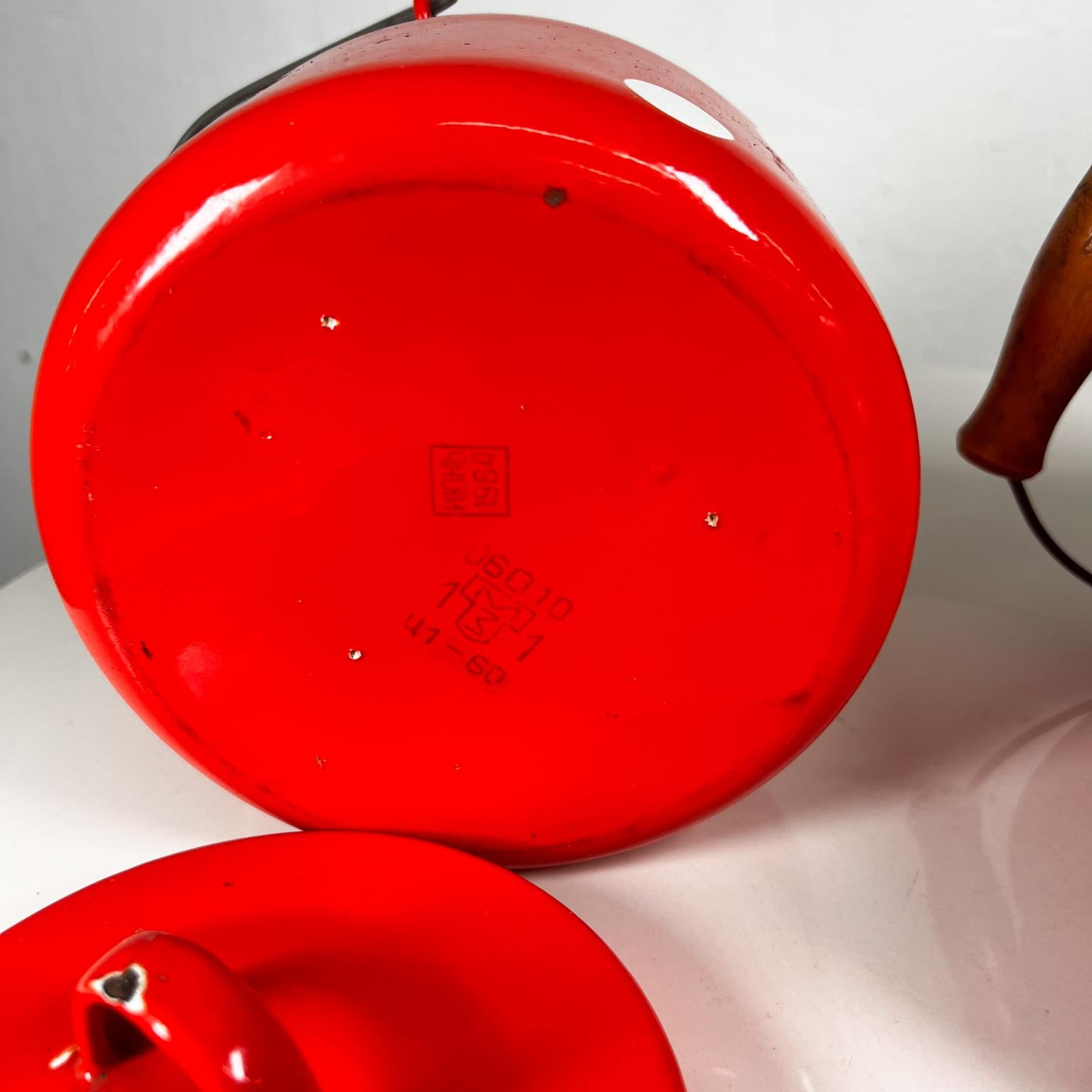 1980s Soviet Red Enamel Polka Dot Lidded Jar Set of 2 with Handle 7