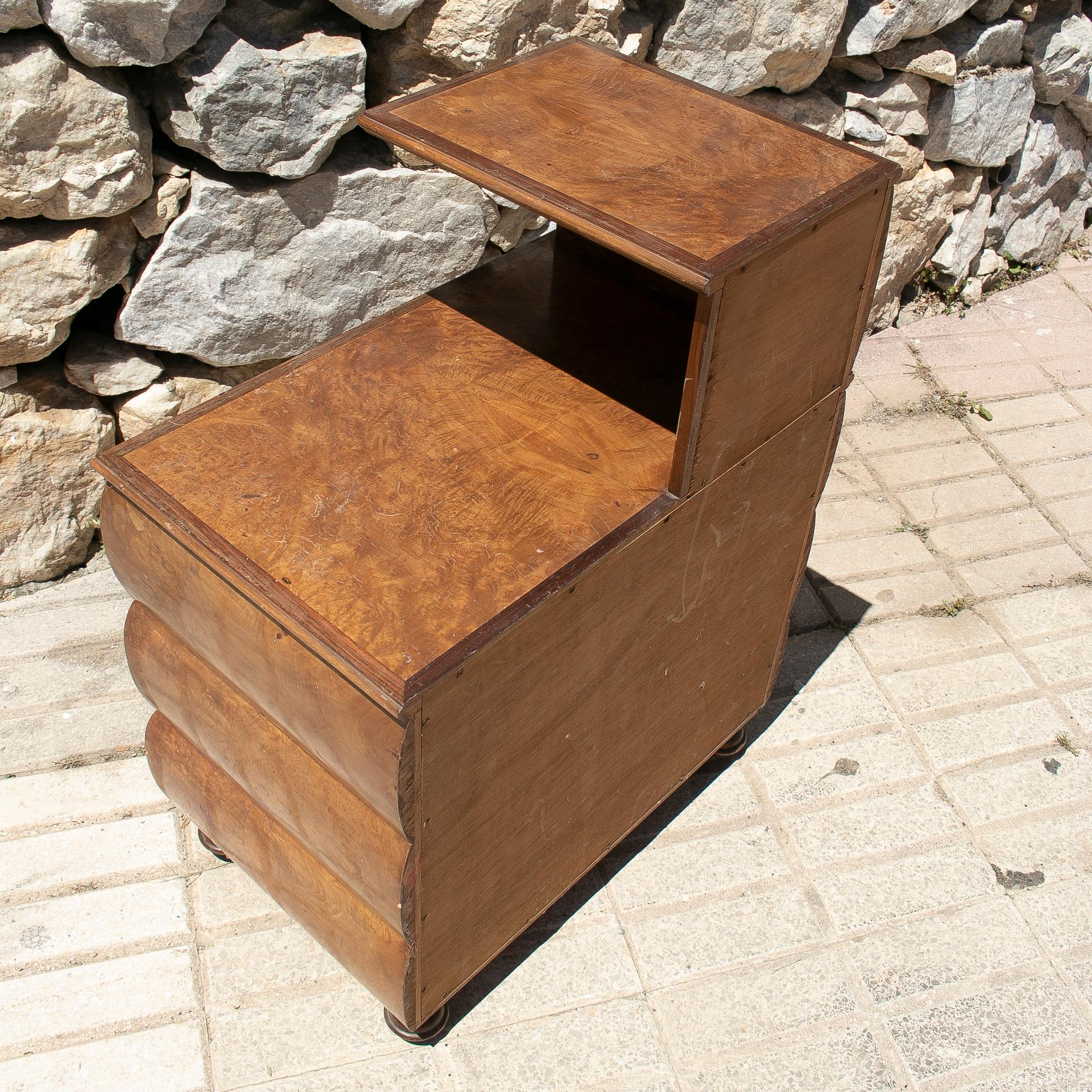 1980s Spanish 3-Drawer Wood Veneer Chest Console Table For Sale 6