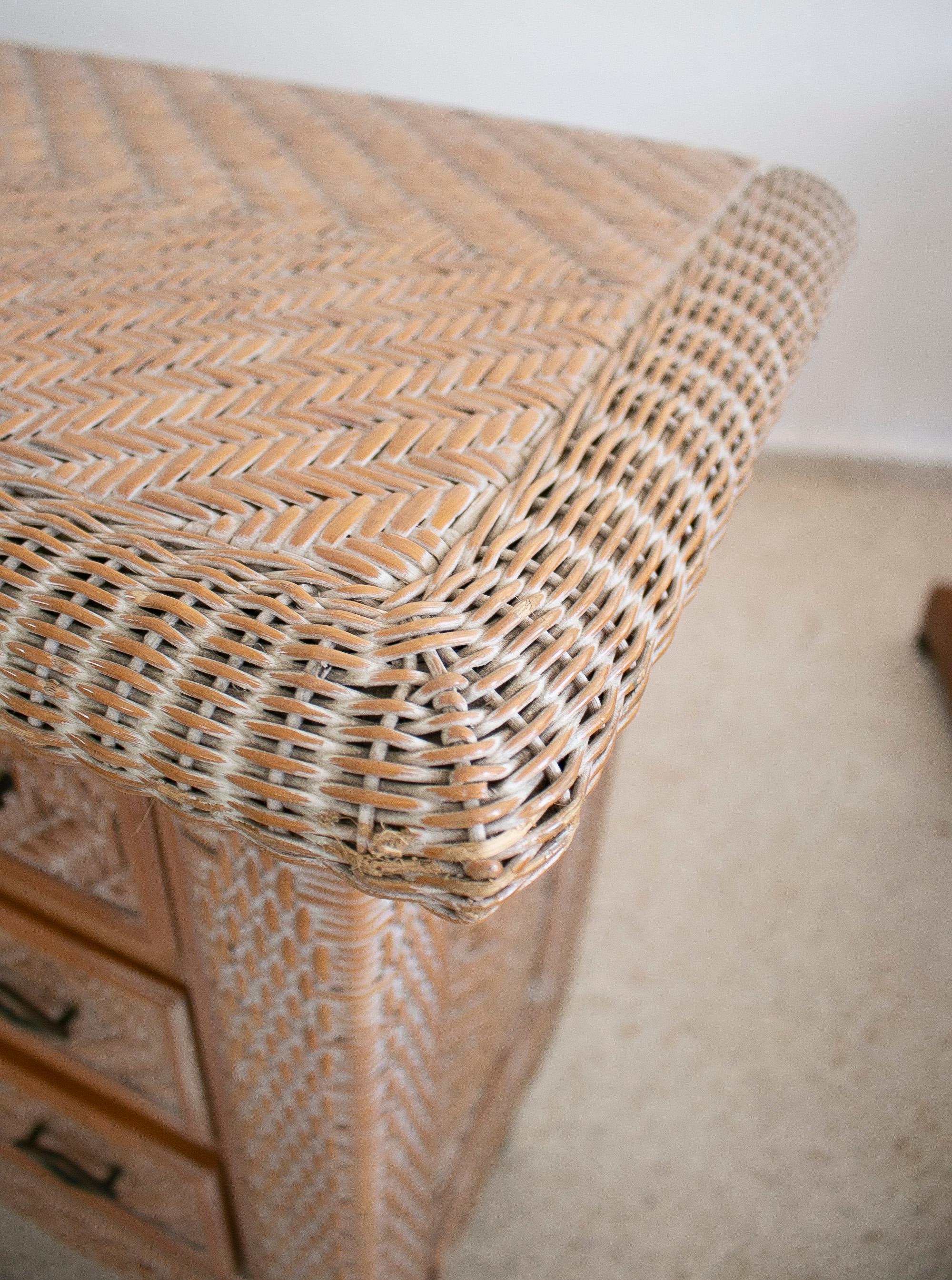 1980s Spanish 6-Drawer & 2-Door Woven Wicker on Wood Sideboard Table For Sale 6