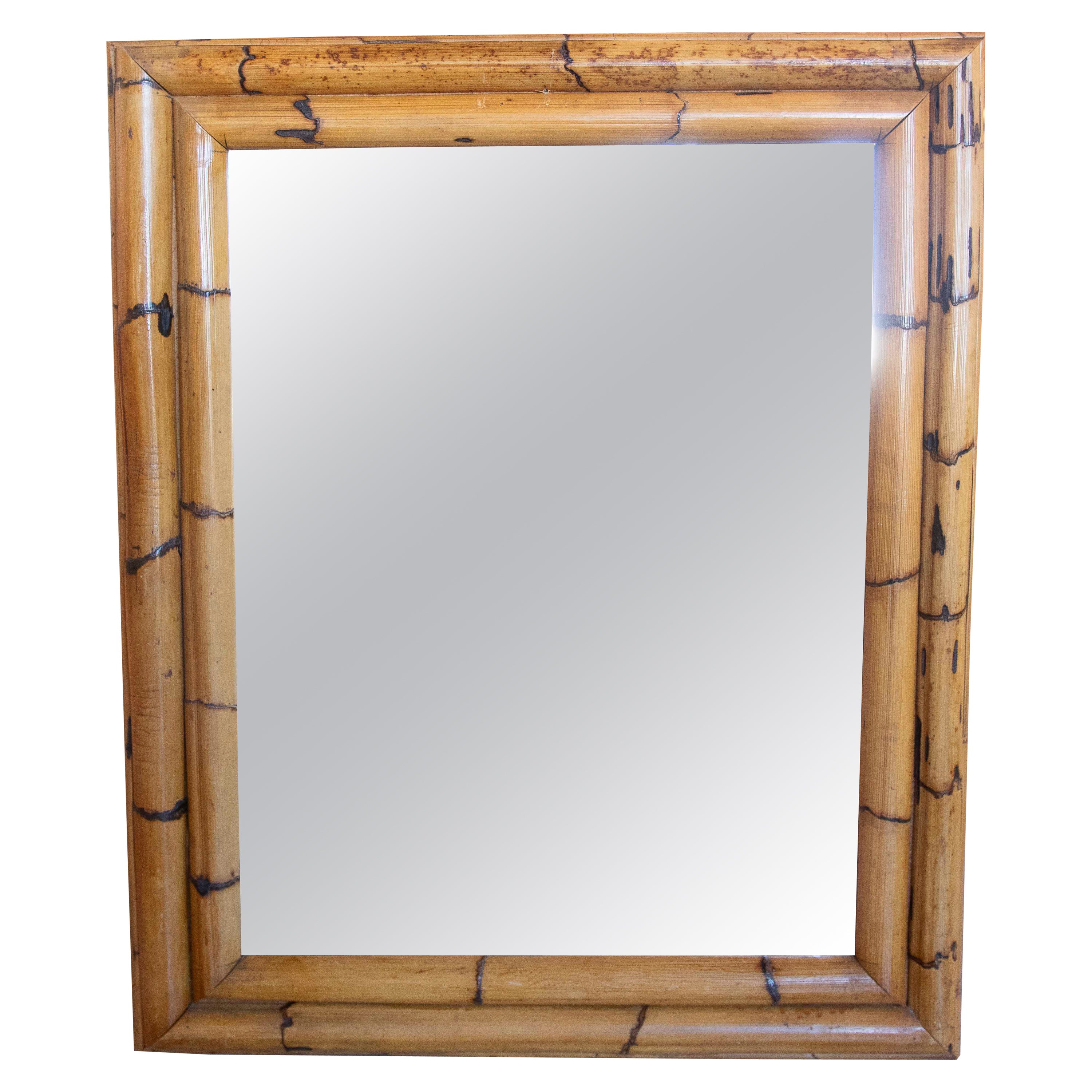 Espejo de pared rectangular de bambú español de los años 80