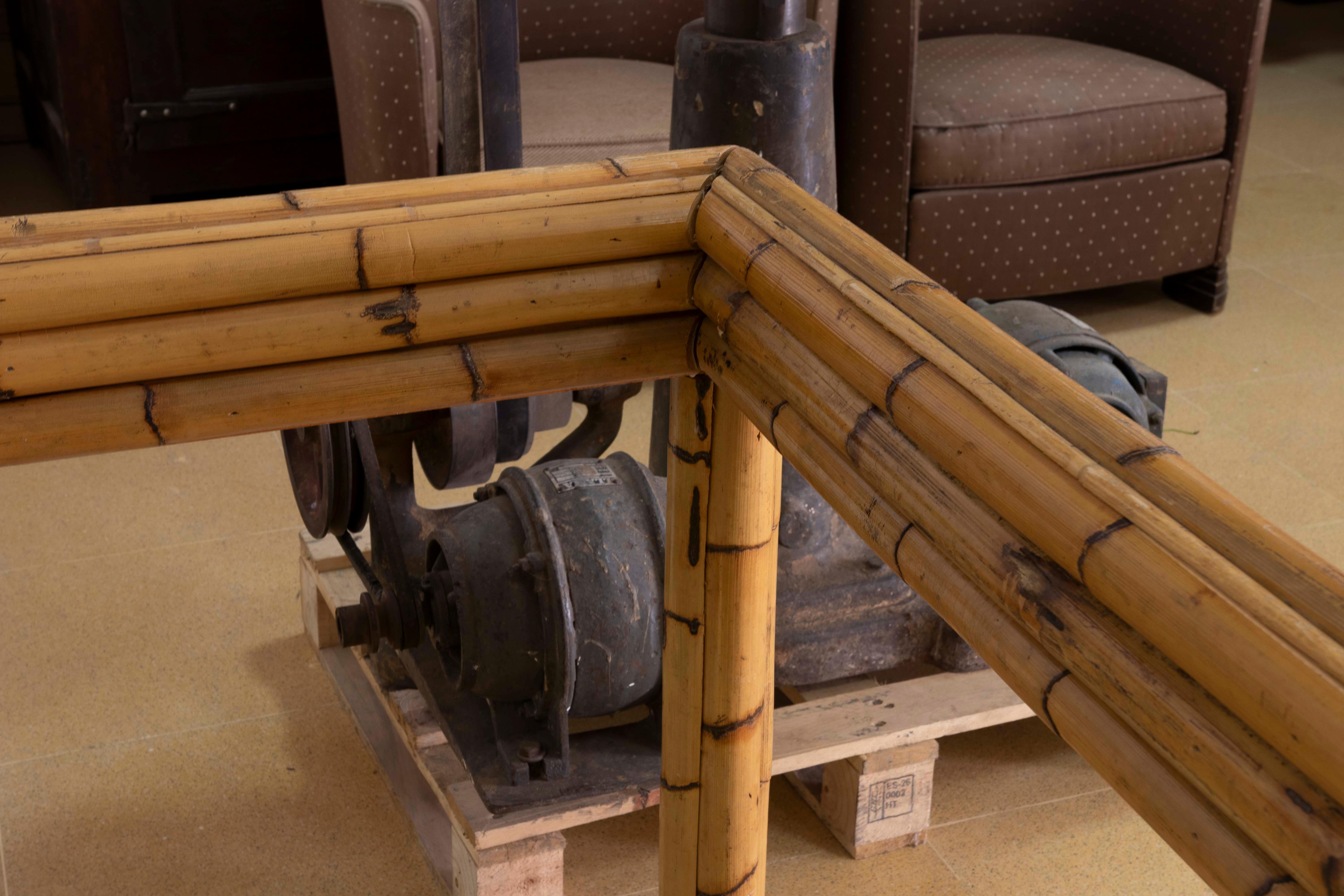 Structure de table espagnole en bambou des années 1980 en vente 5