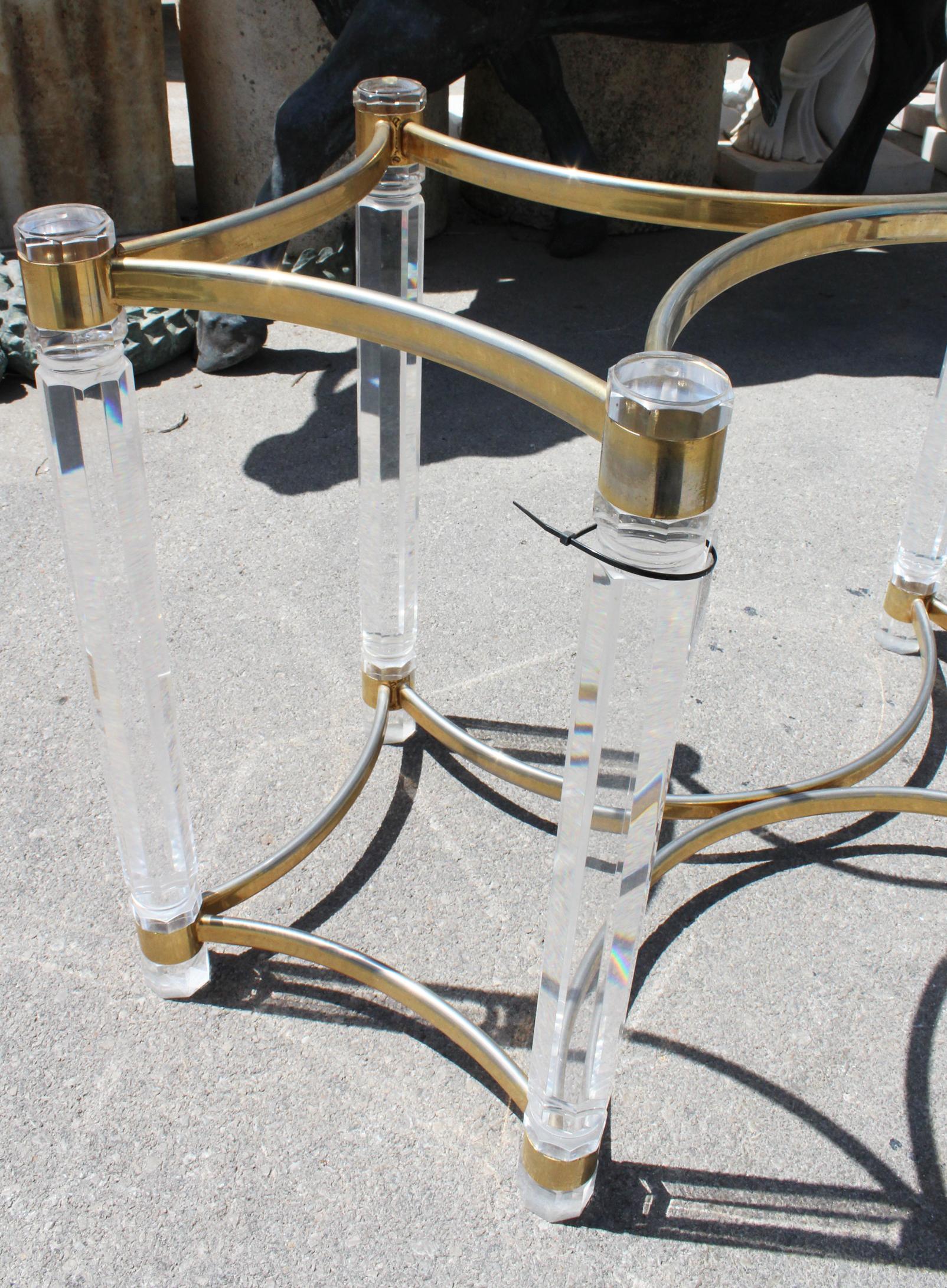 1980s Spanish Gilded Brass and Methacrylate Dining Table In Good Condition In Marbella, ES