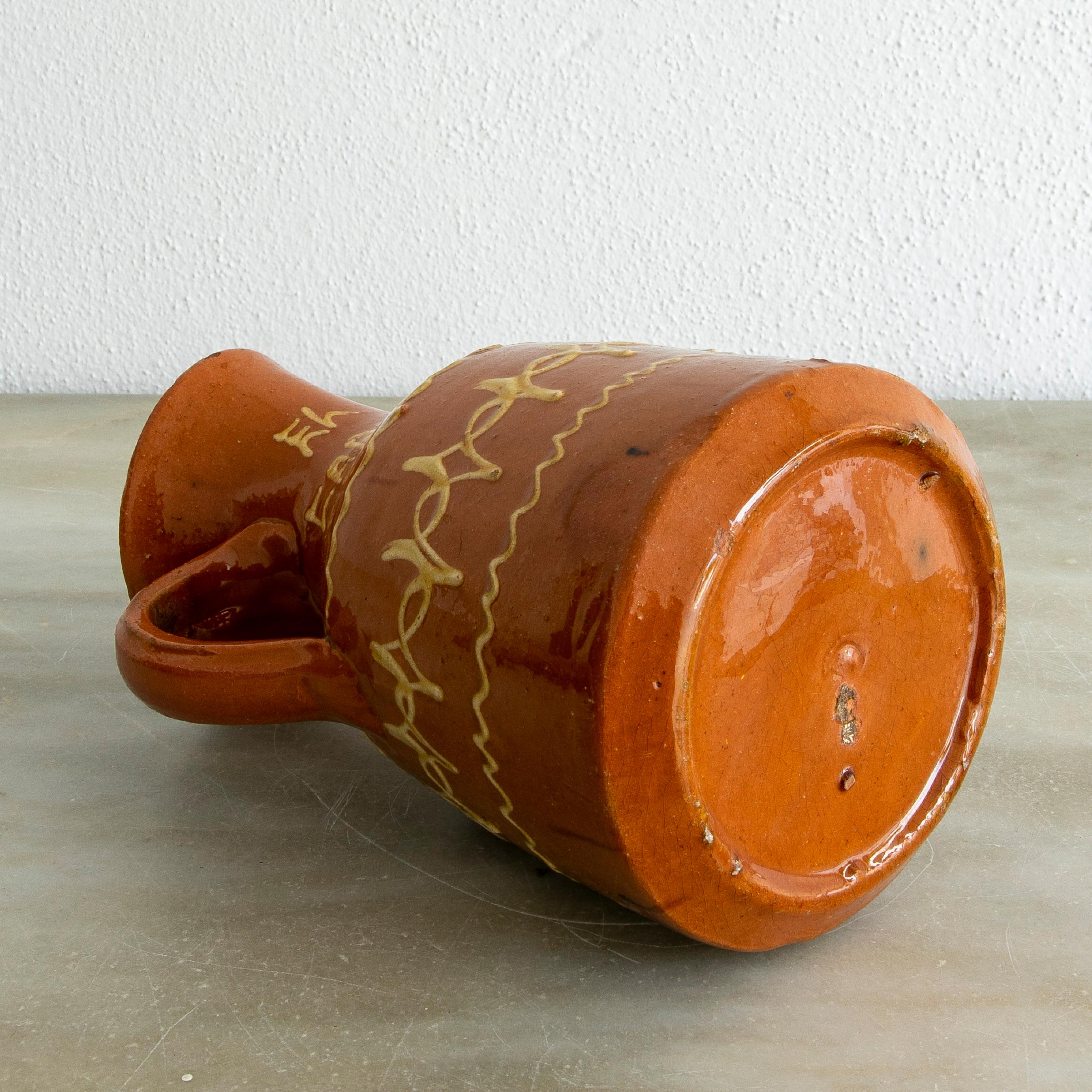 Pichet en céramique émaillée espagnole des années 1980 pour la boisson d'été Sangria en vente 3