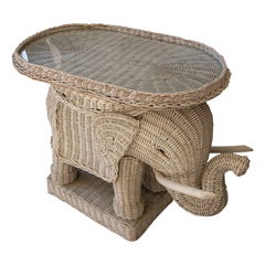 1980s Spanish Hand Woven Wicker Elephant Pedestal Table