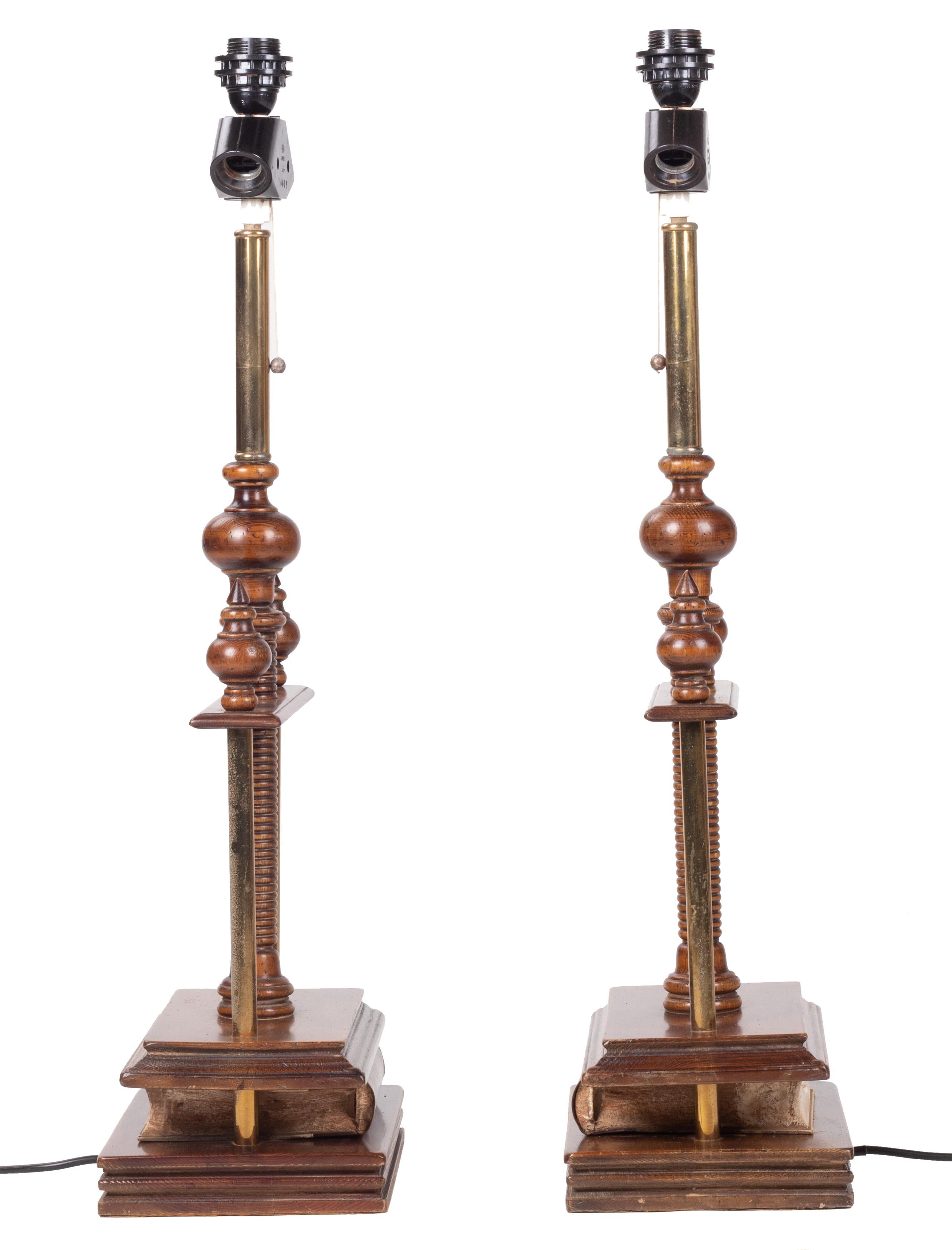 20th Century 1980s Spanish Pair of Book Press Table Lamps For Sale