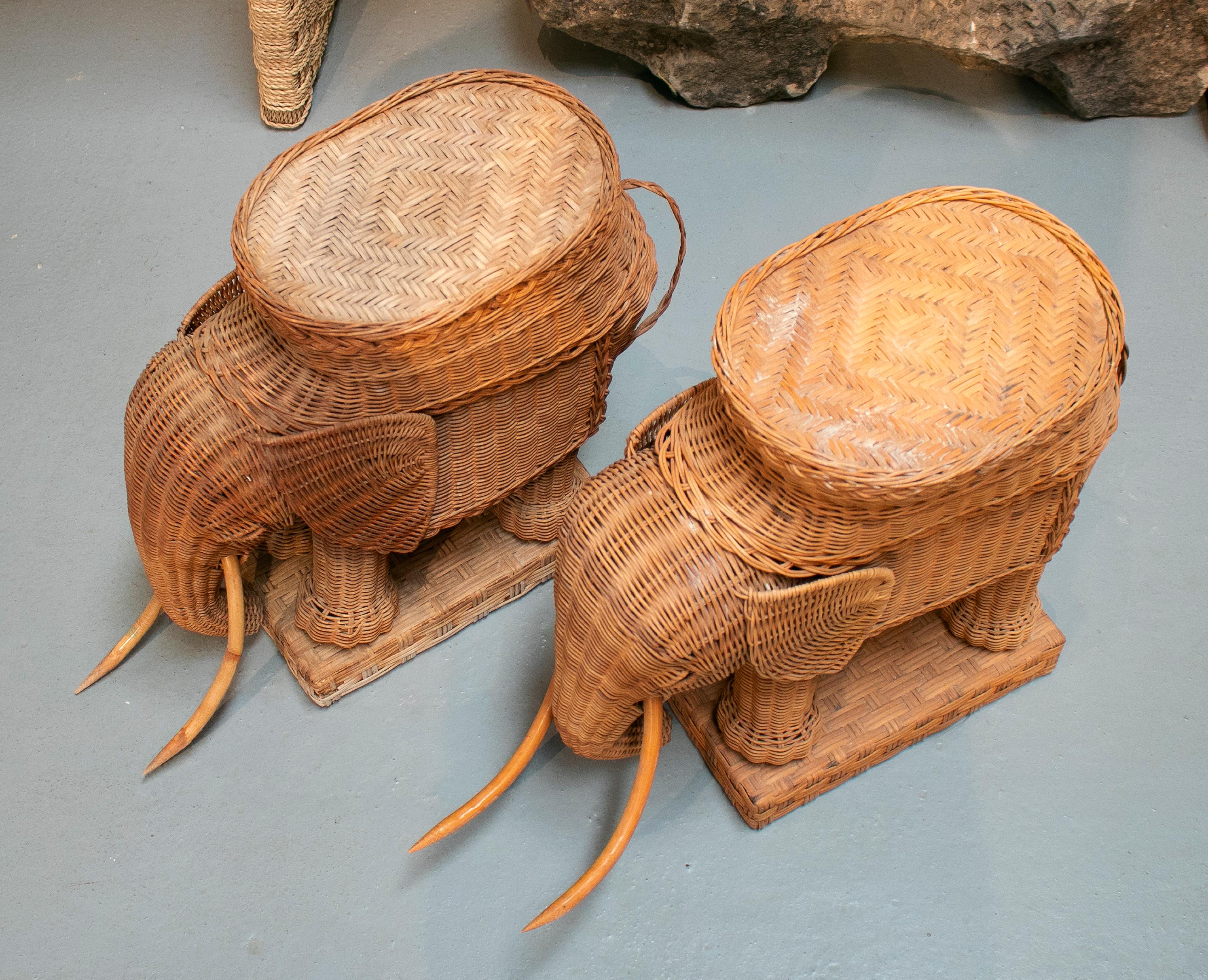 20th Century 1980s Spanish Pair of Elephant Weaved Rattan Side Tables