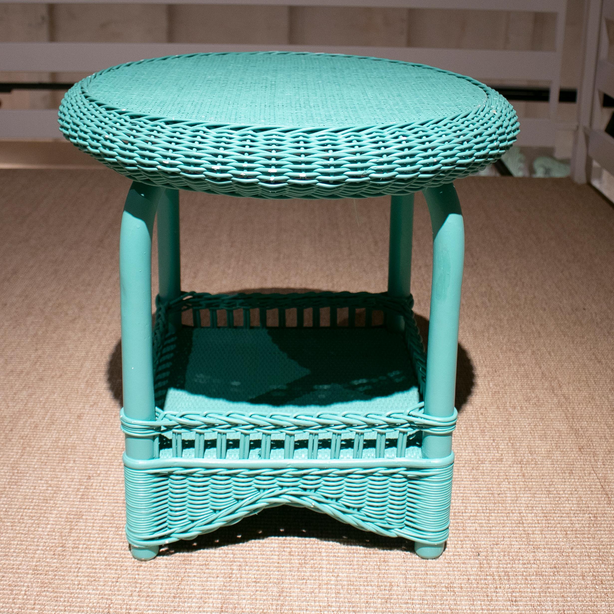1980s Spanish Turquoise Hand Woven Wicker Round Side Table In Good Condition In Marbella, ES